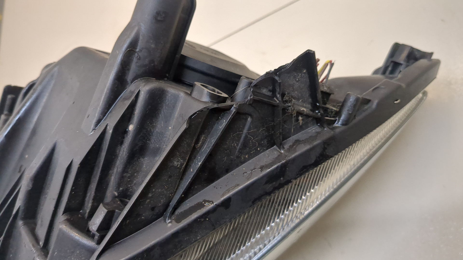 Фара правая