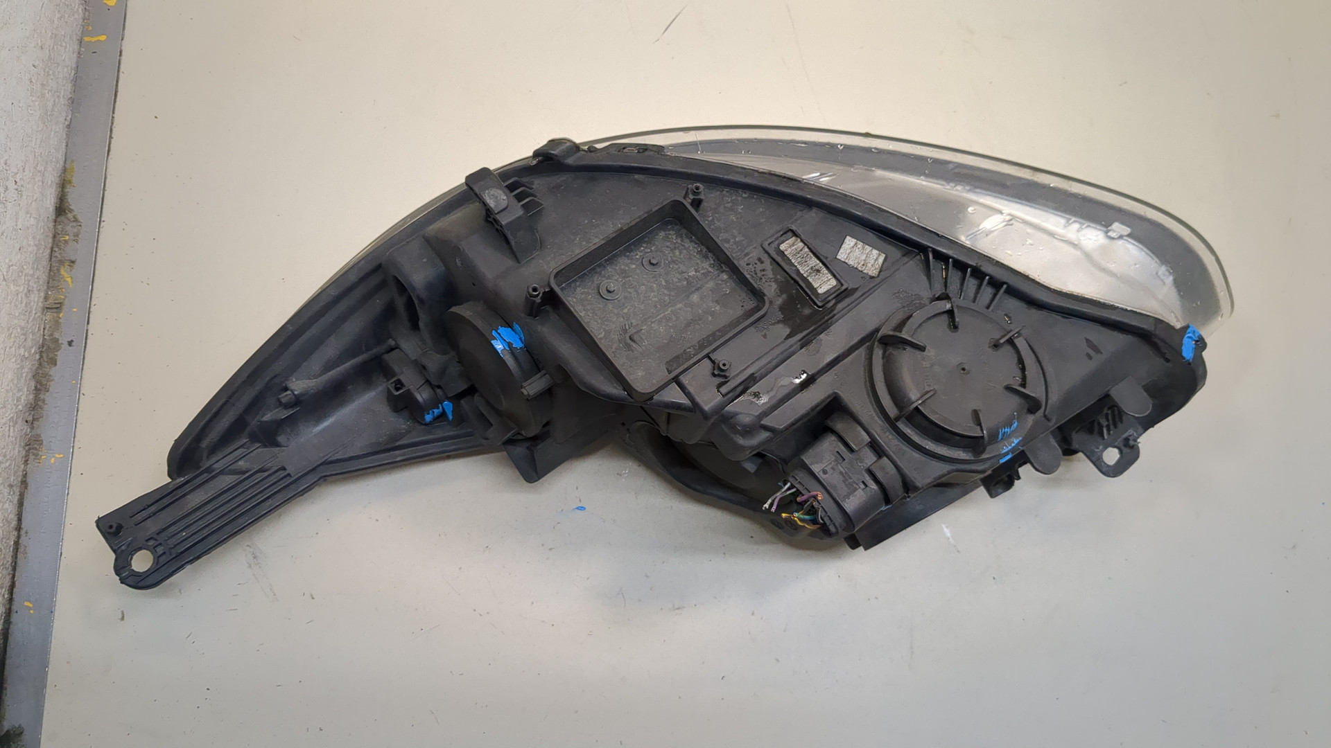 Фара правая