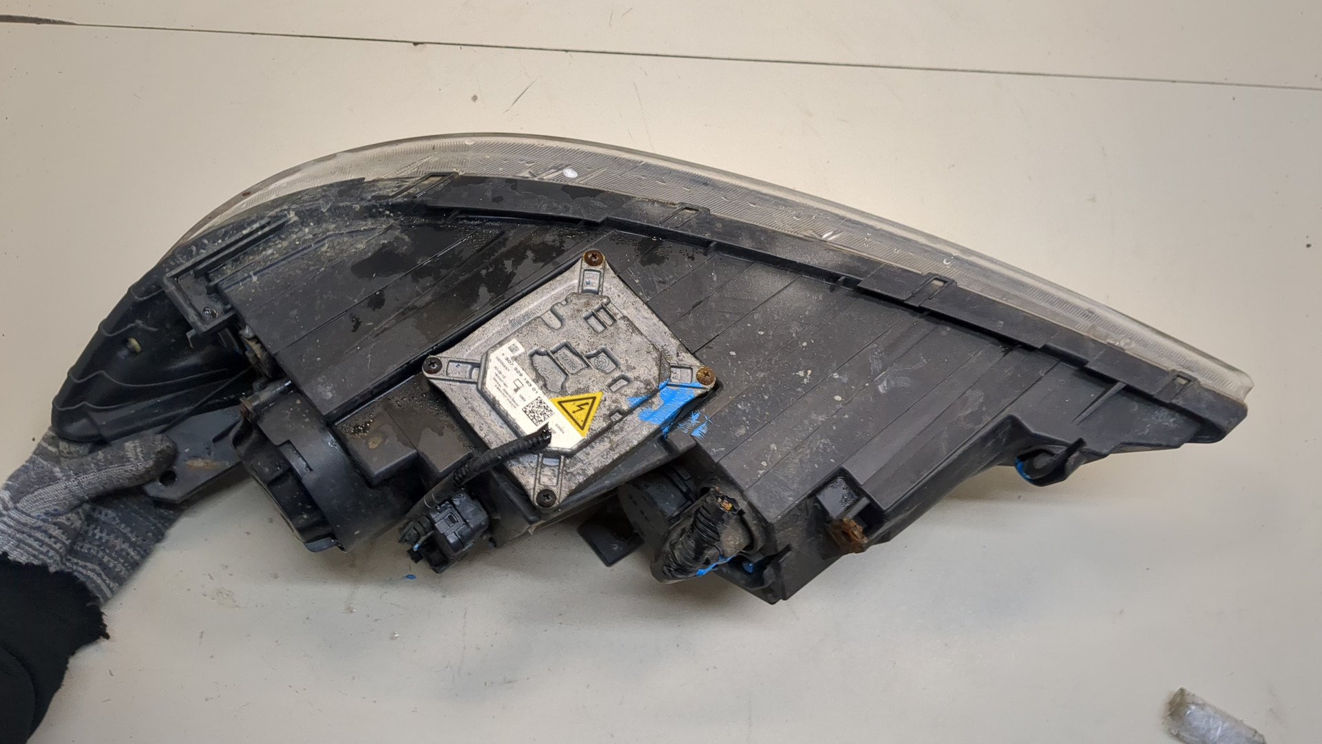 Фара правая