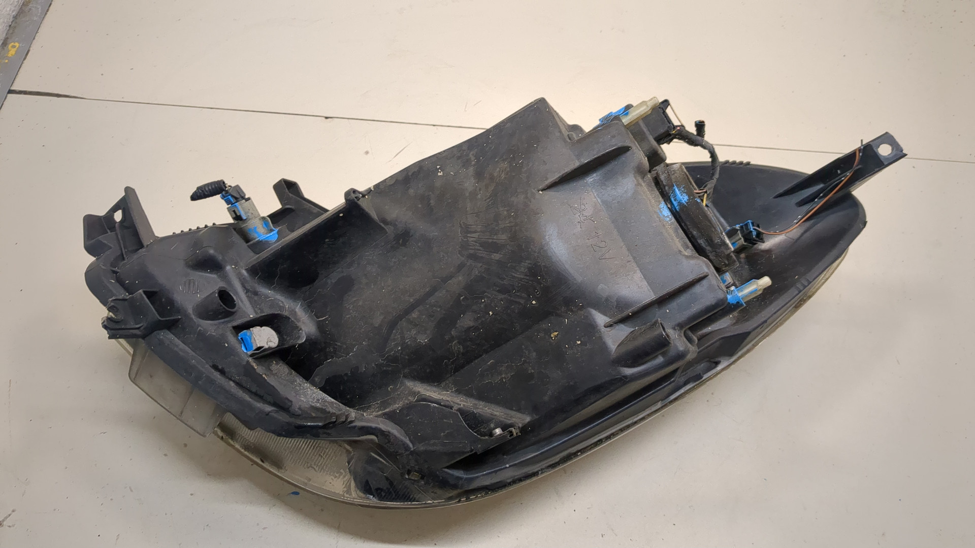 Фара правая