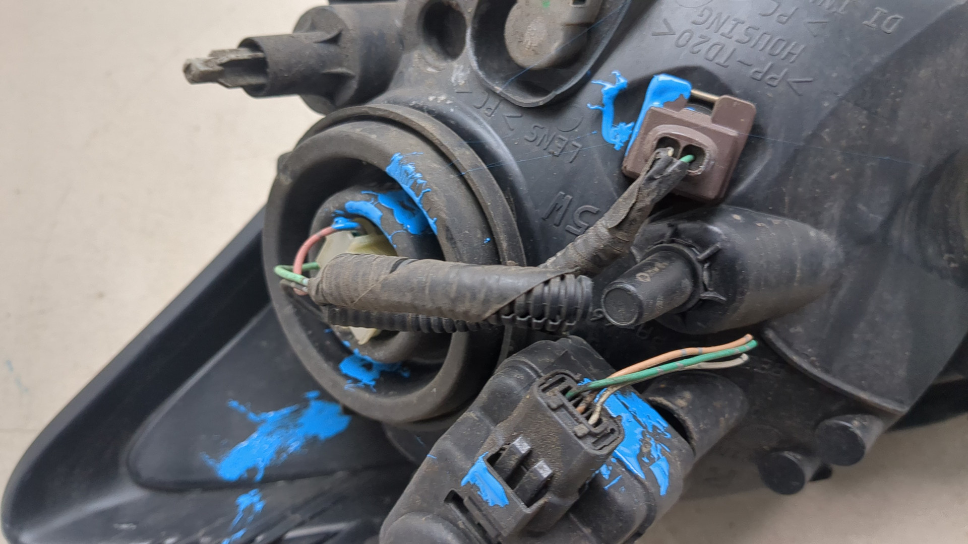 Фара правая