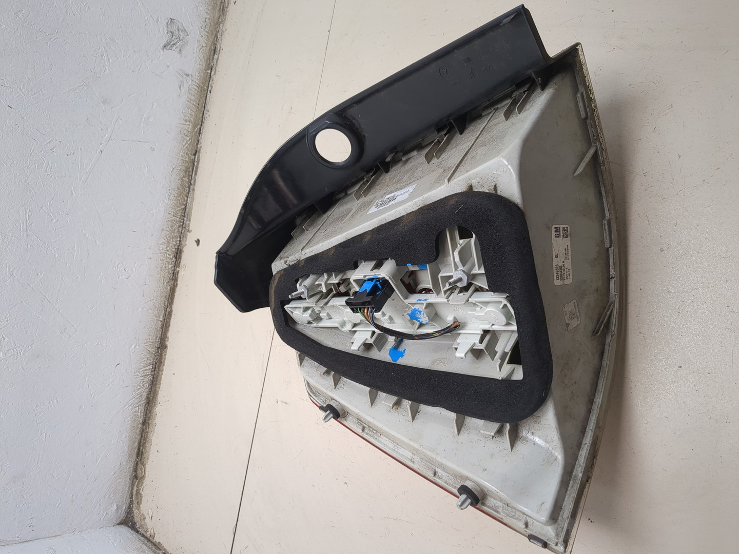 Фонарь задний правый