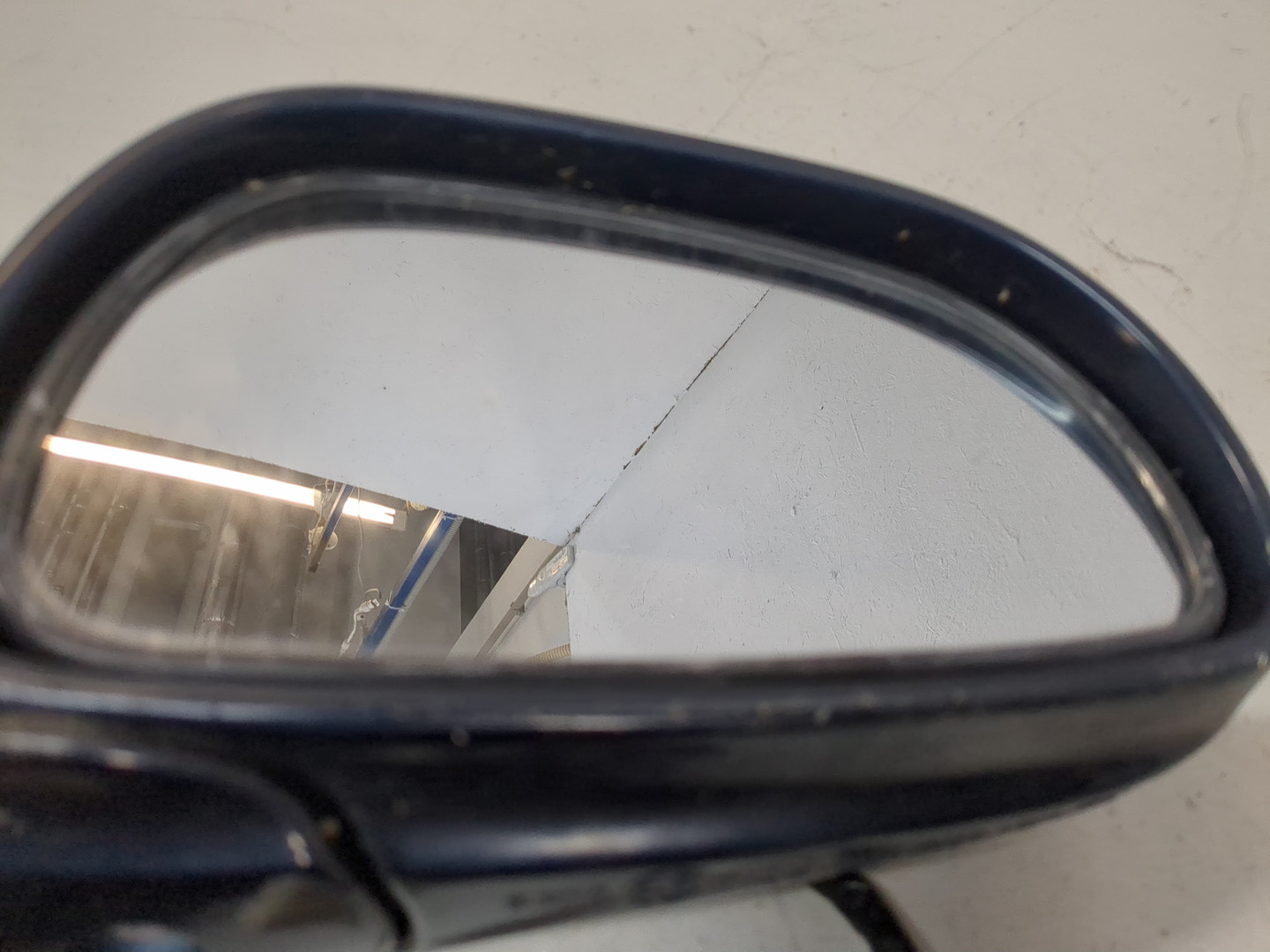 Зеркало правое электрическое