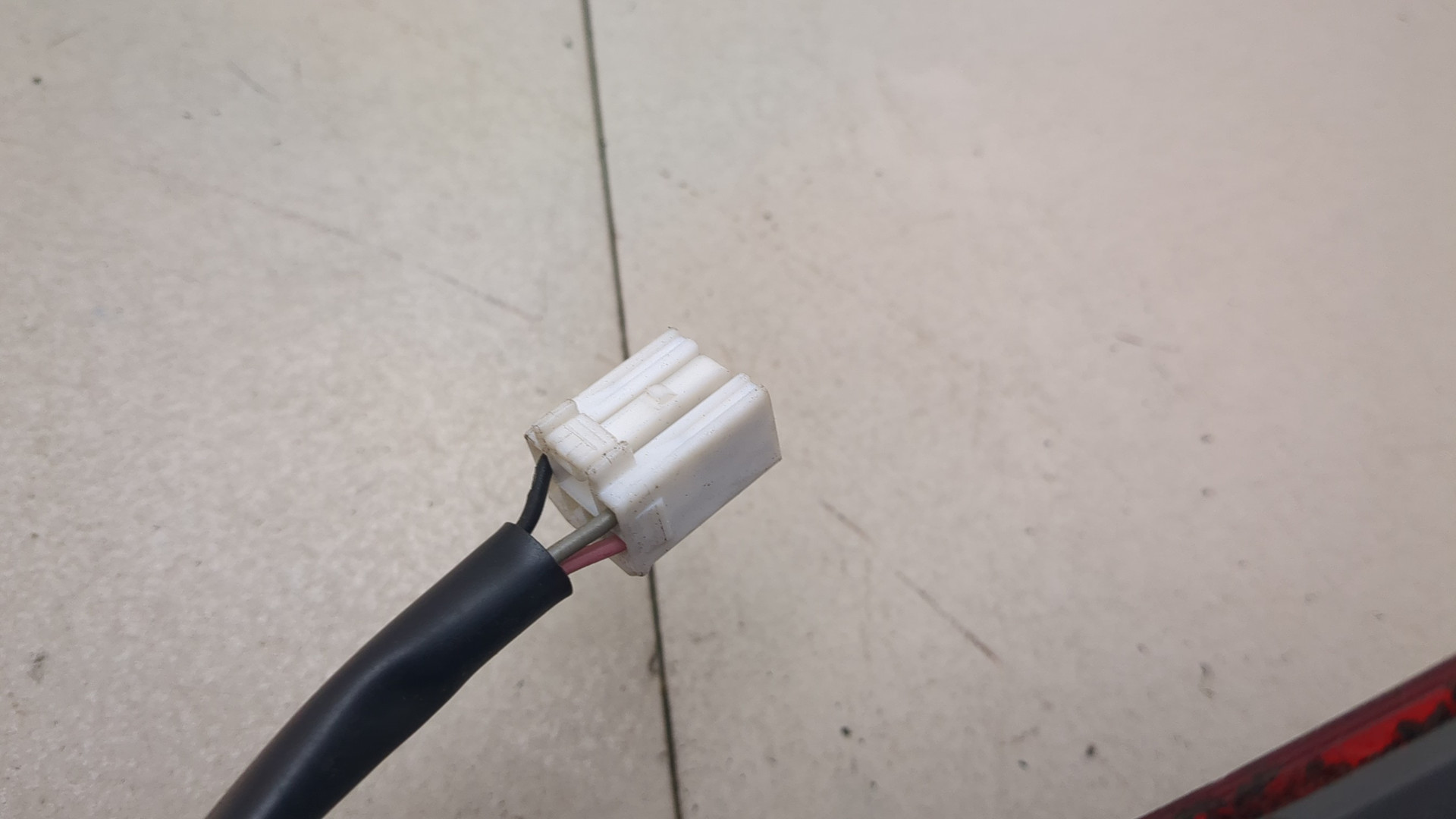 Фонарь задний правый