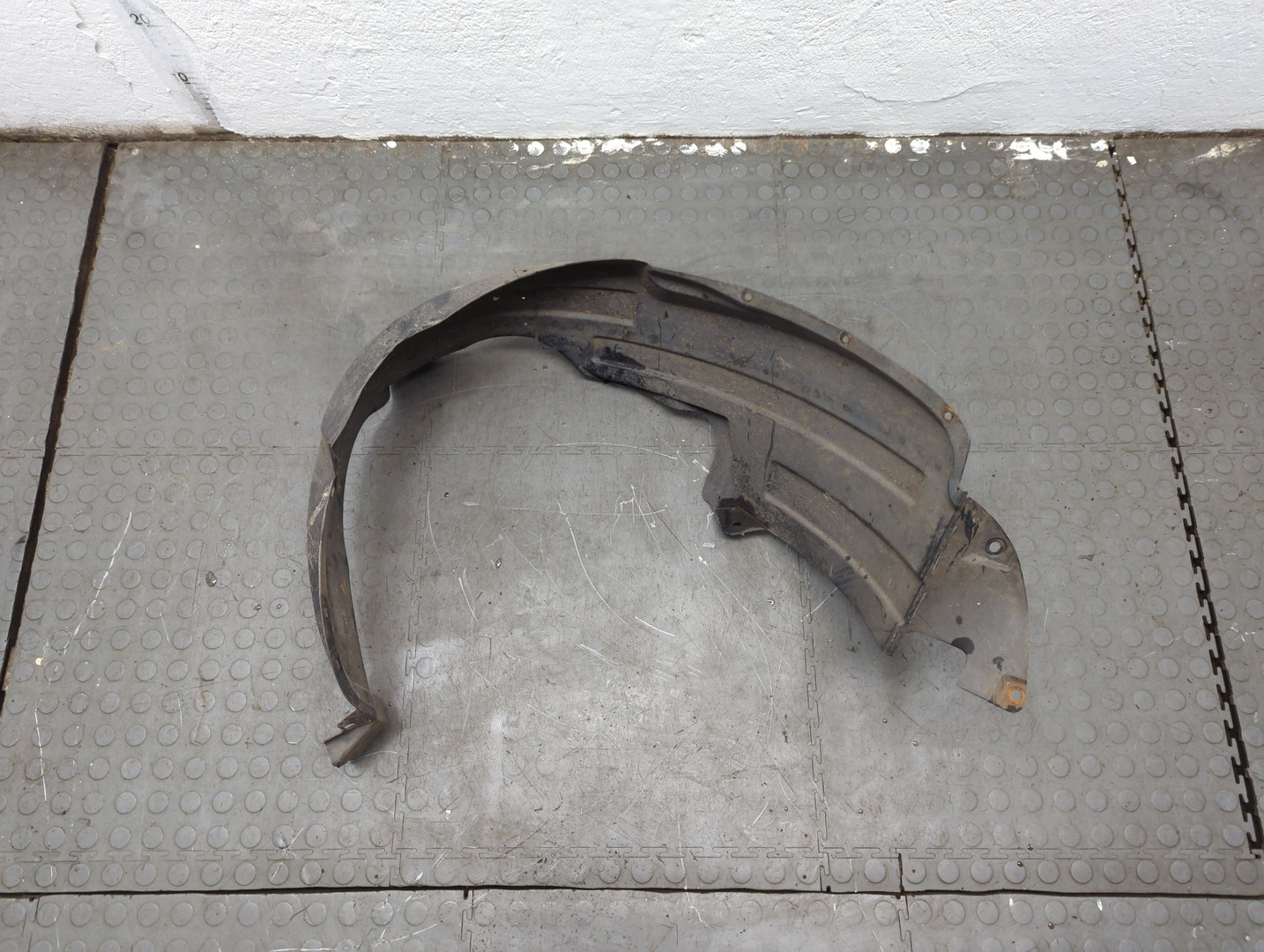 Локер передний правый