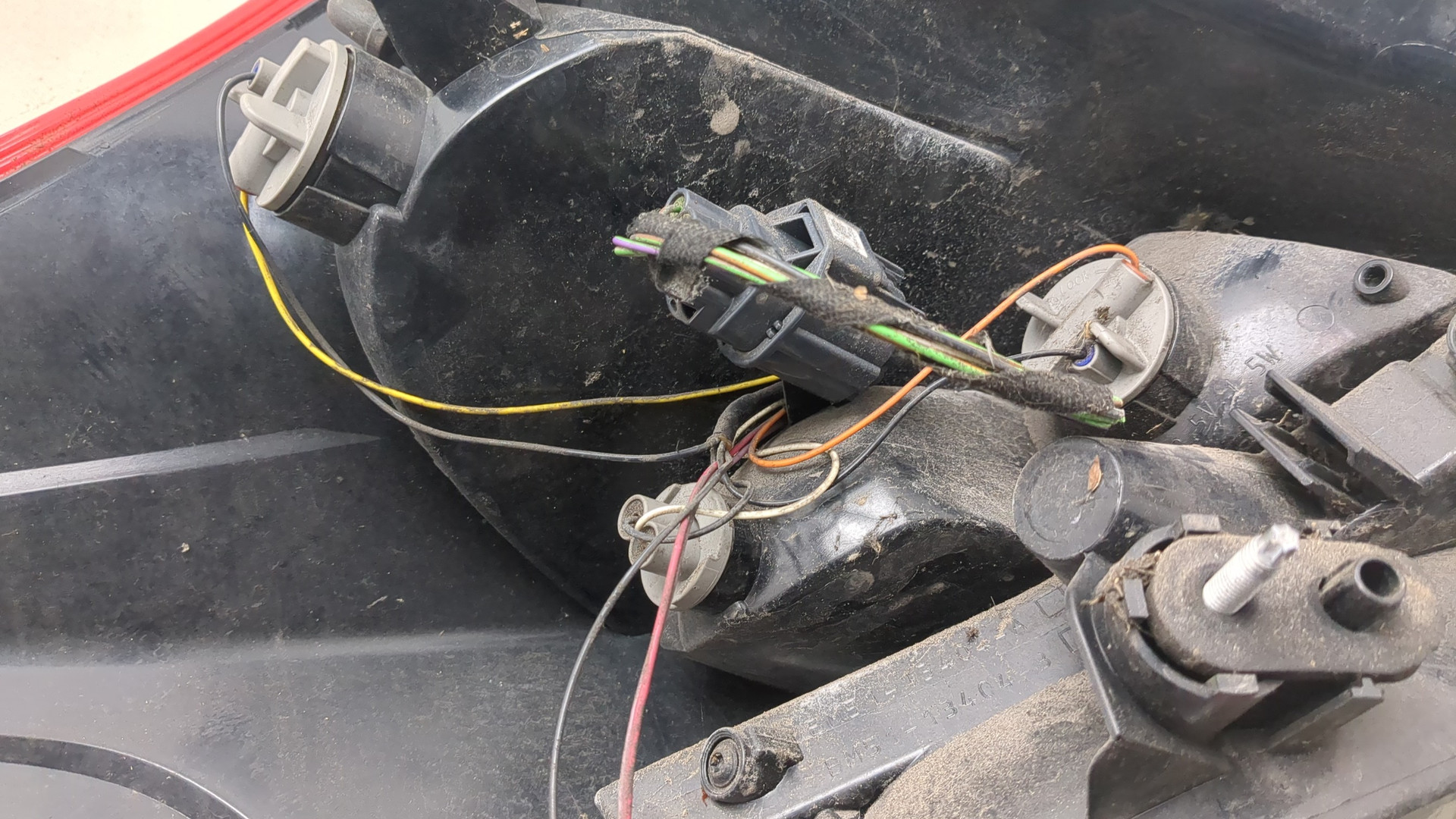 Фонарь задний правый