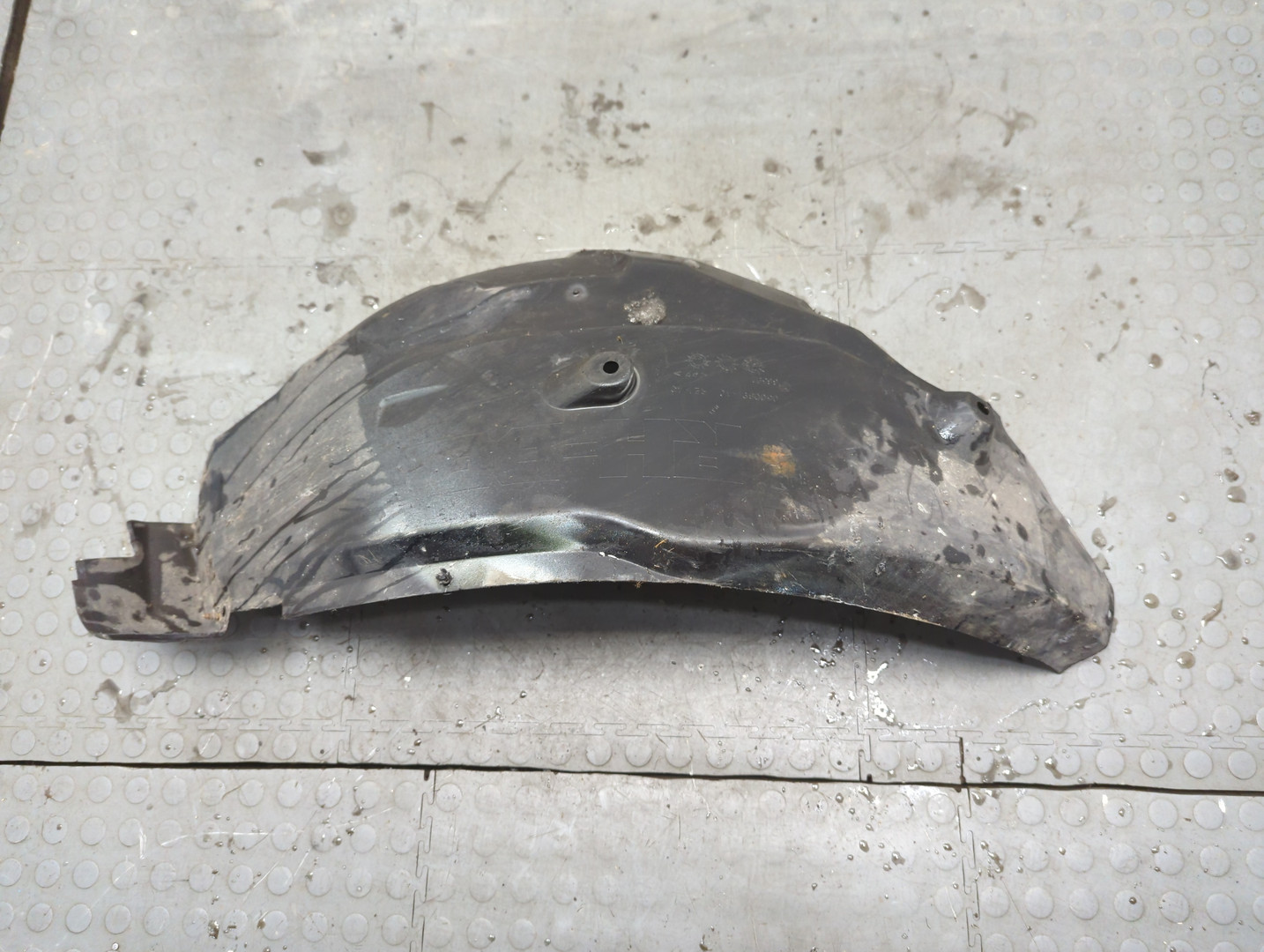 Локер передний правый