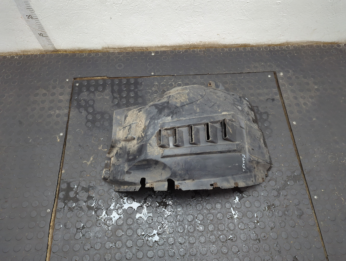 Локер передний правый