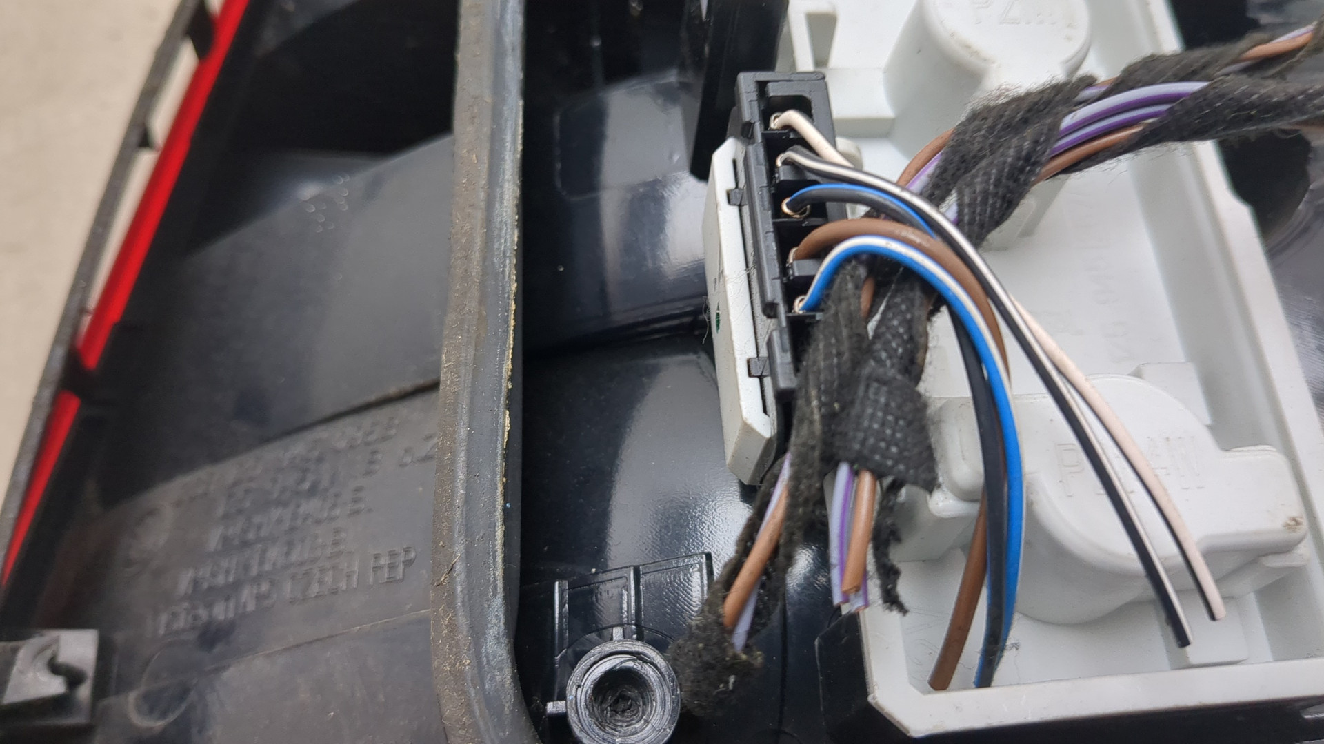 Фонарь задний левый