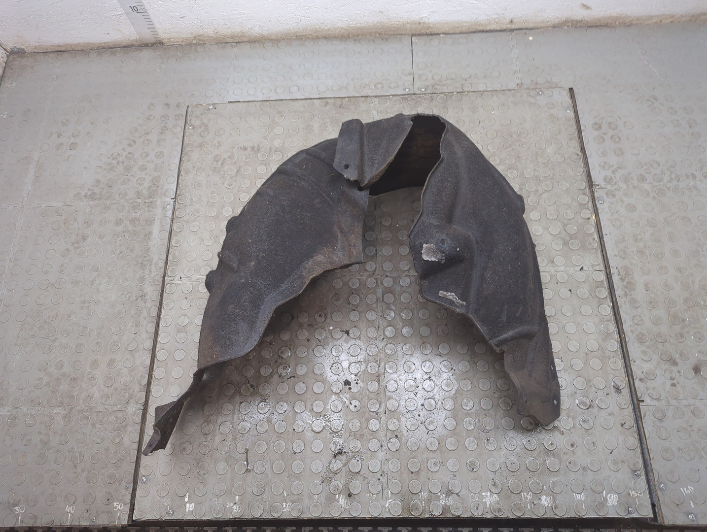 Локер передний правый