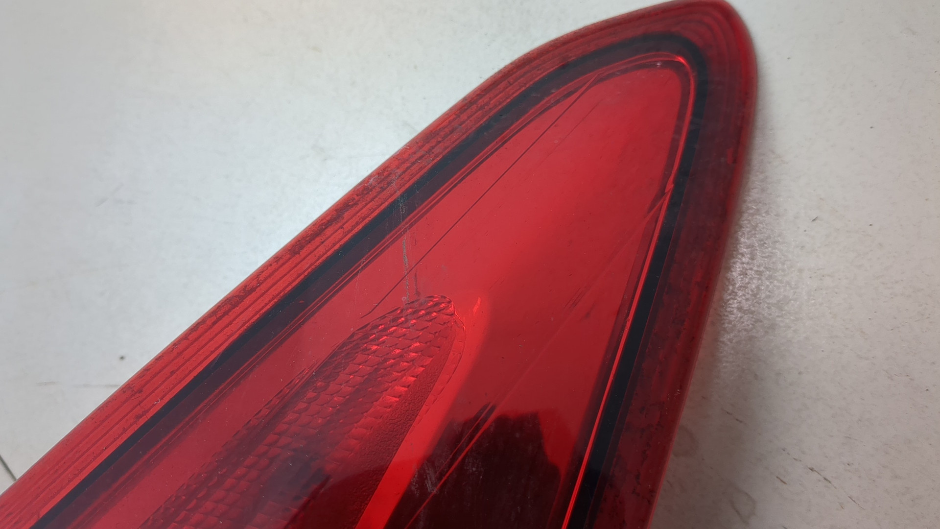 Фонарь задний левый