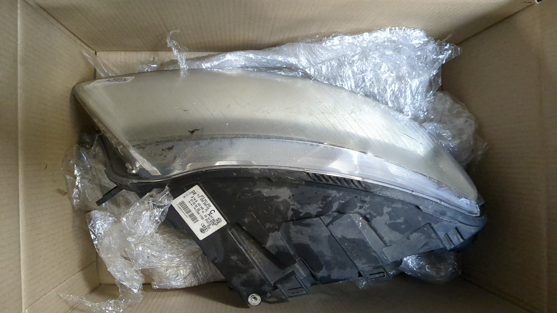 Фара правая