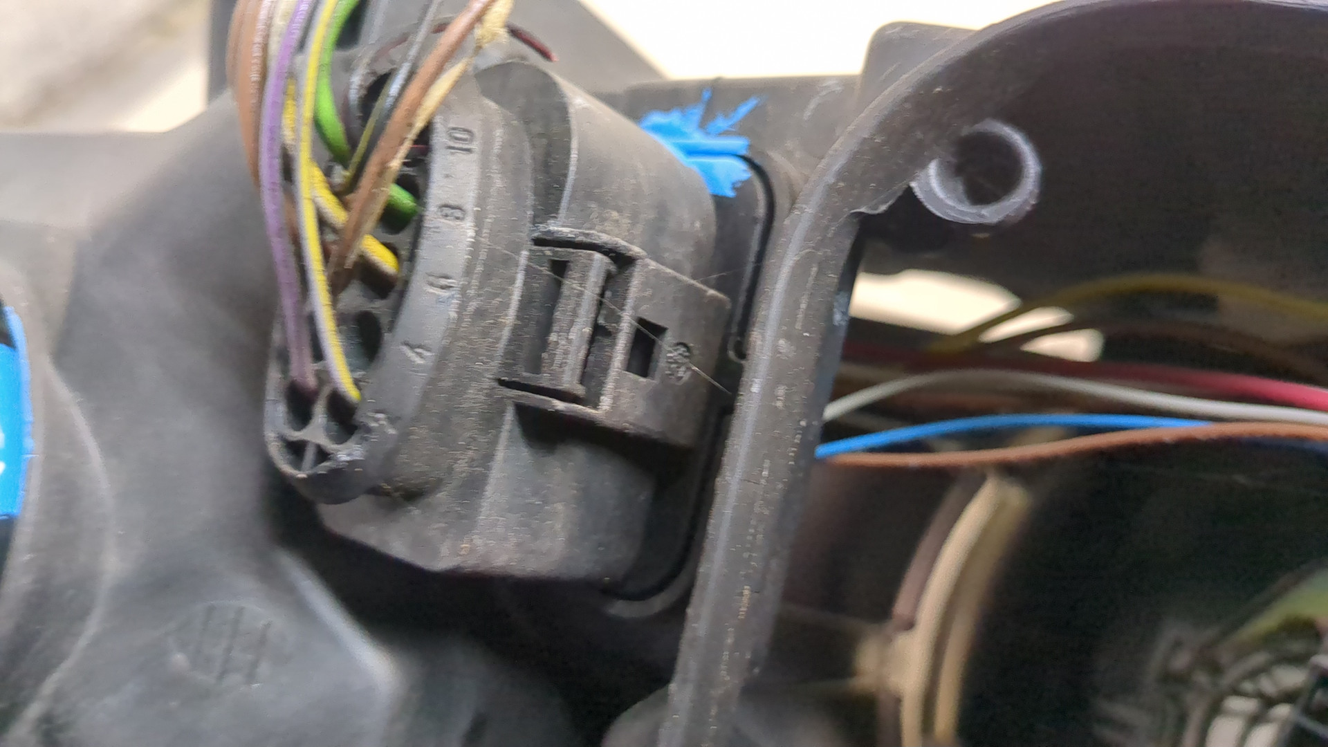 Фара правая