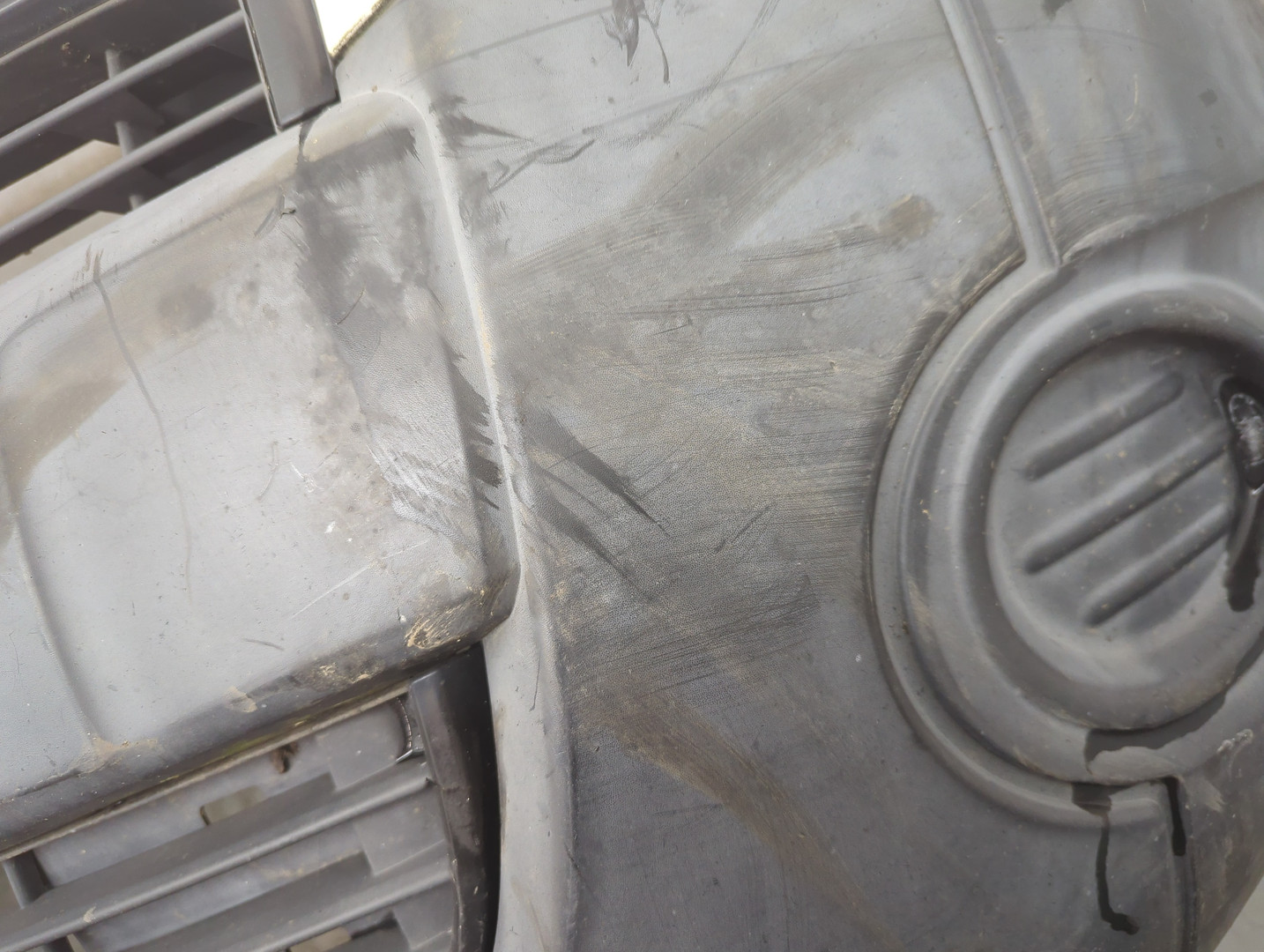 Бампер передний