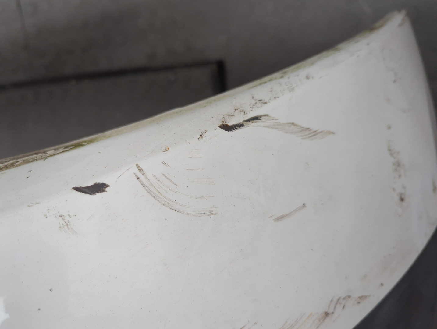 Бампер передний