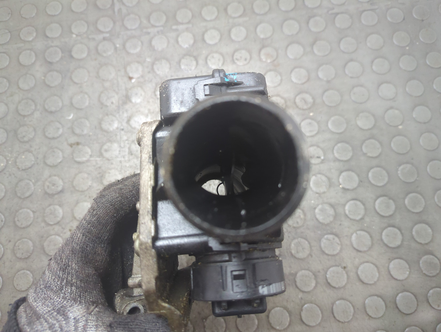 Заслонка дроссельная электрическая