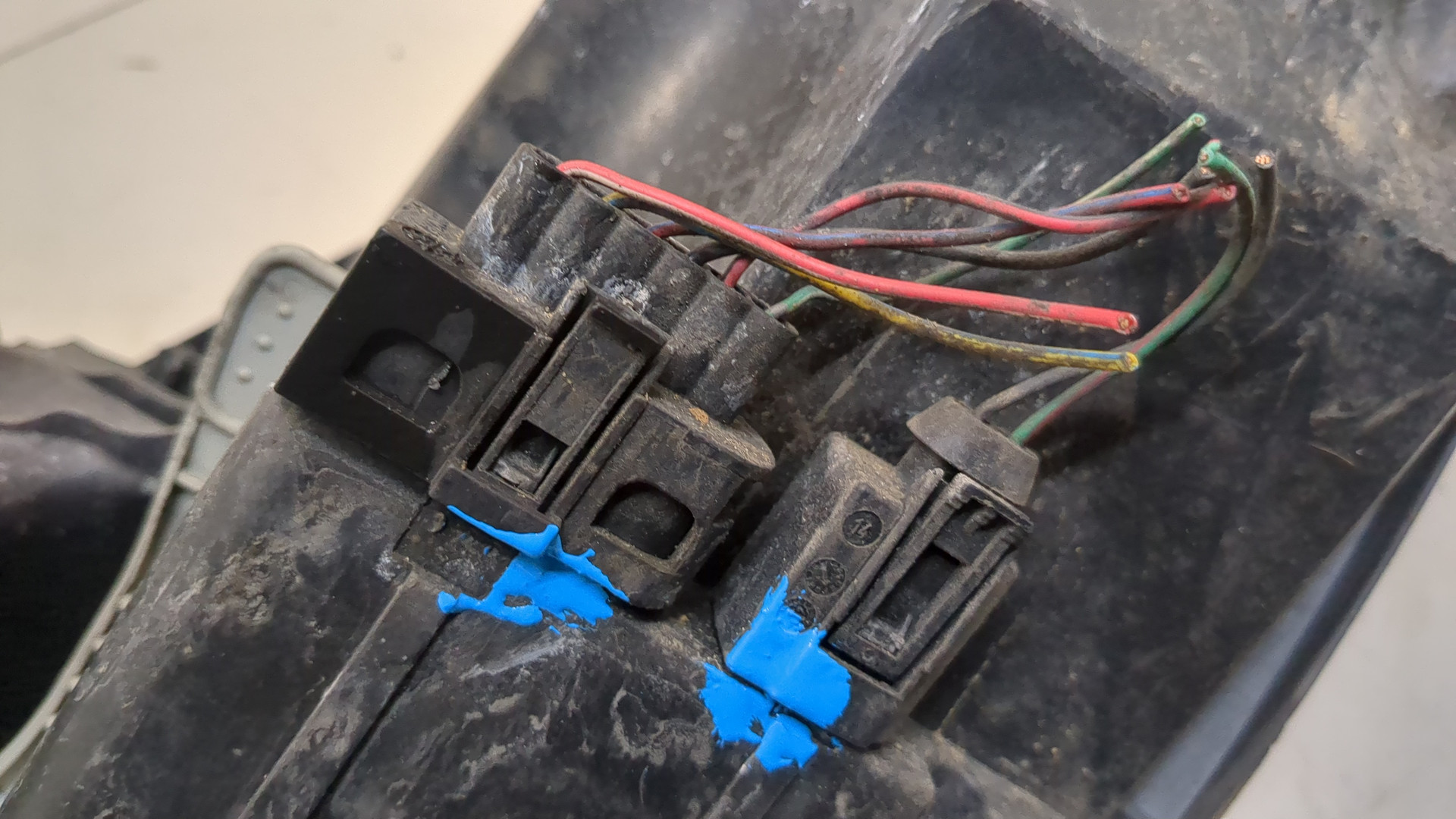 Фара правая