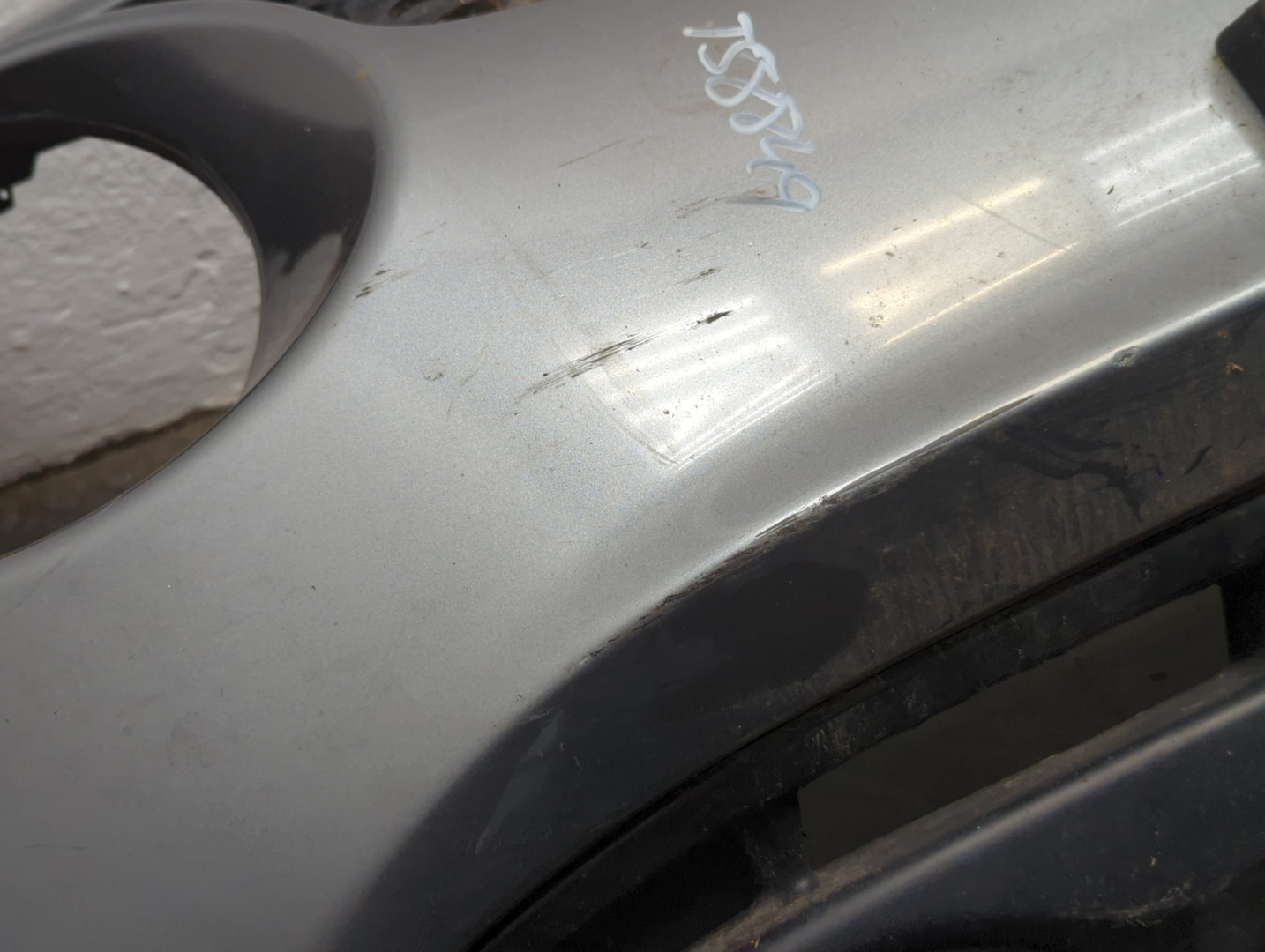 Бампер передний