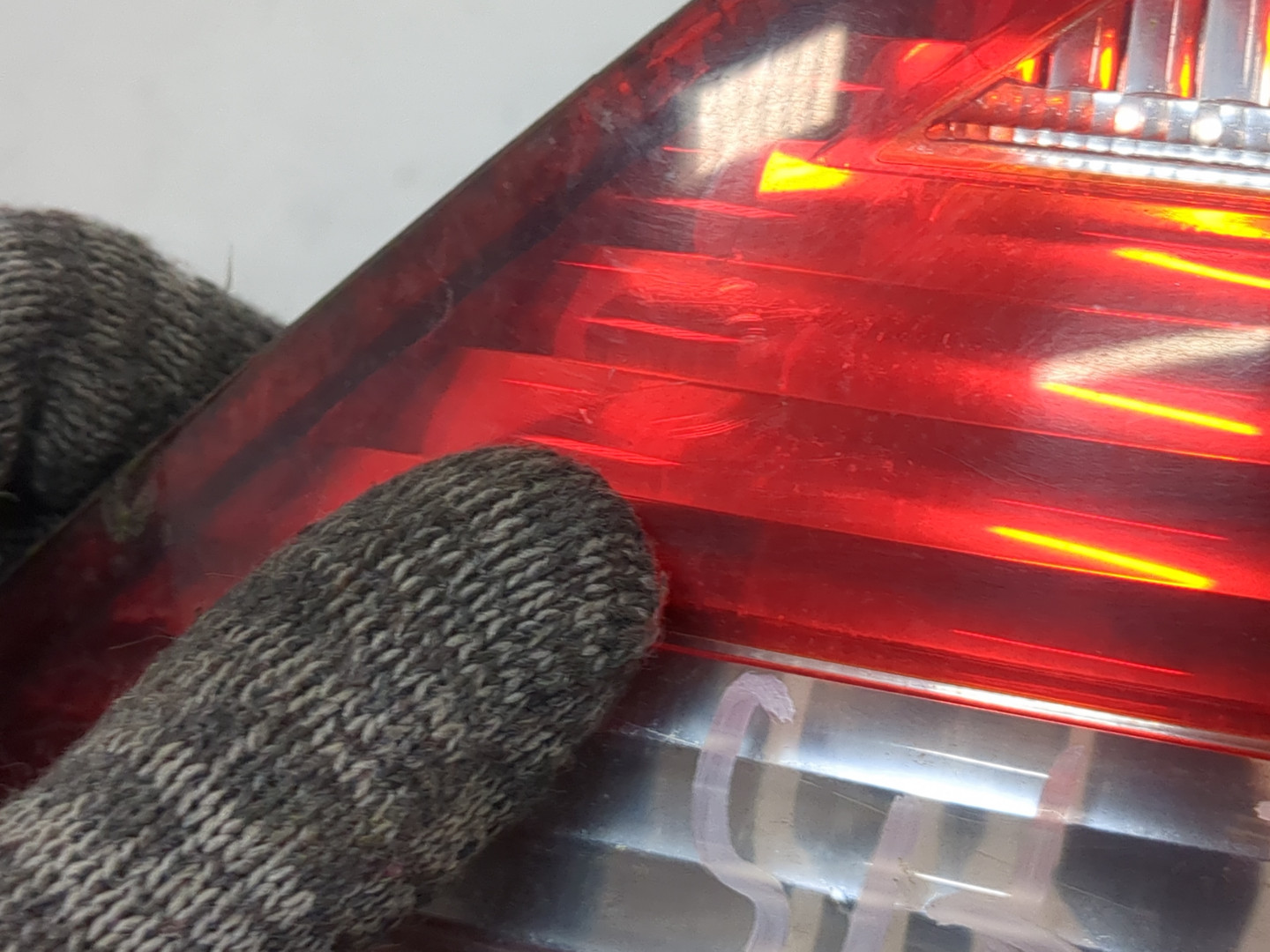 Фонарь задний левый