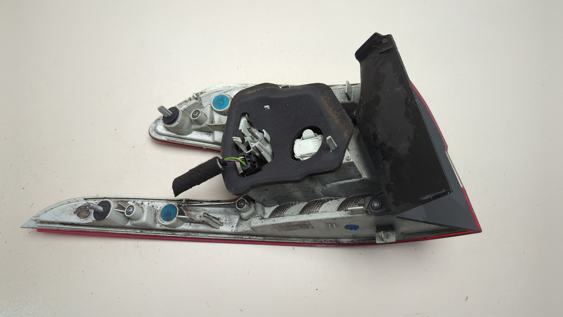 Фонарь задний правый