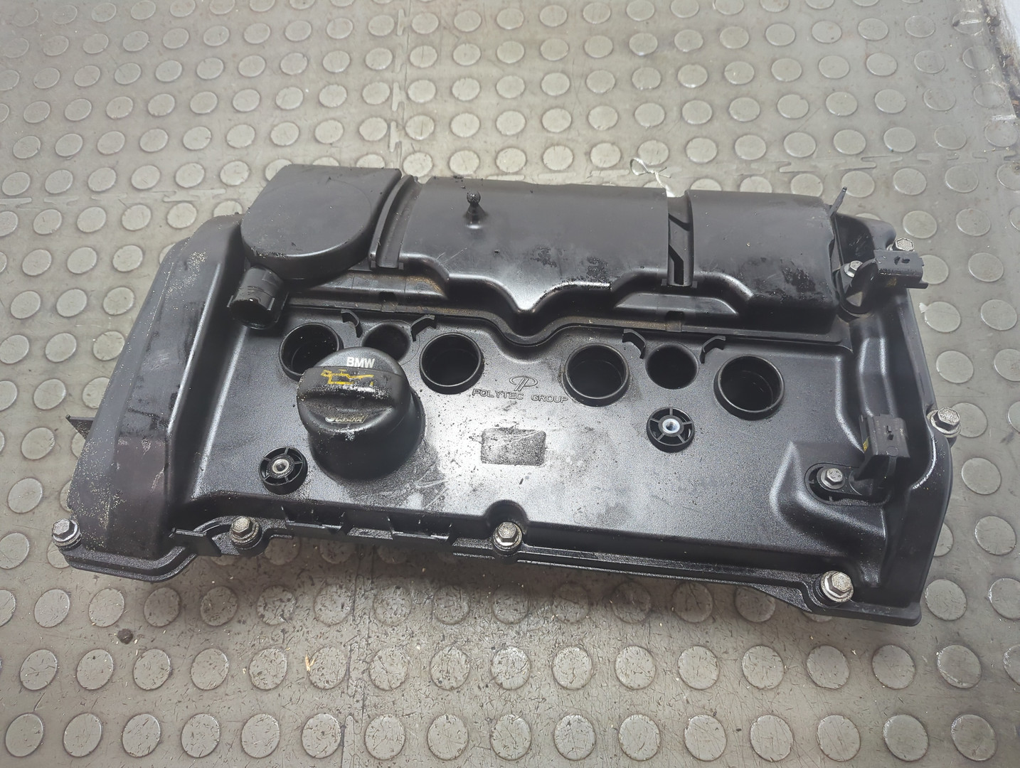 Крышка клапанная ГБЦ