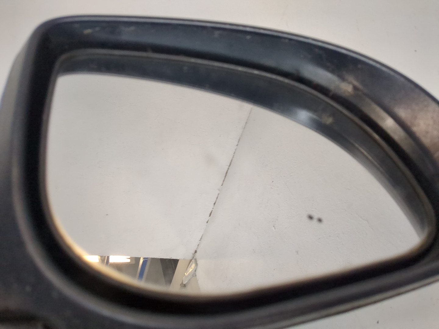 Зеркало правое электрическое