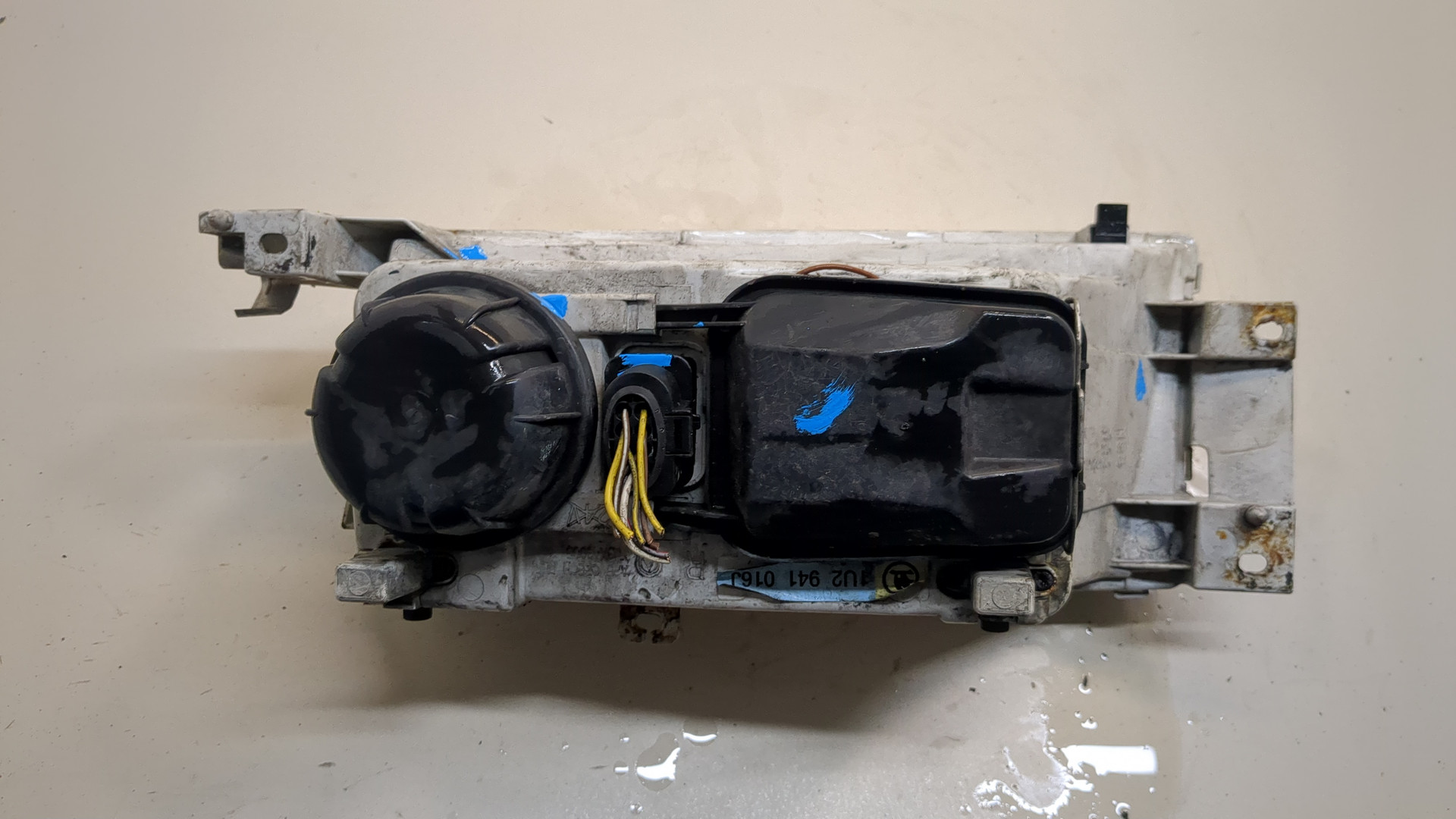 Фара правая