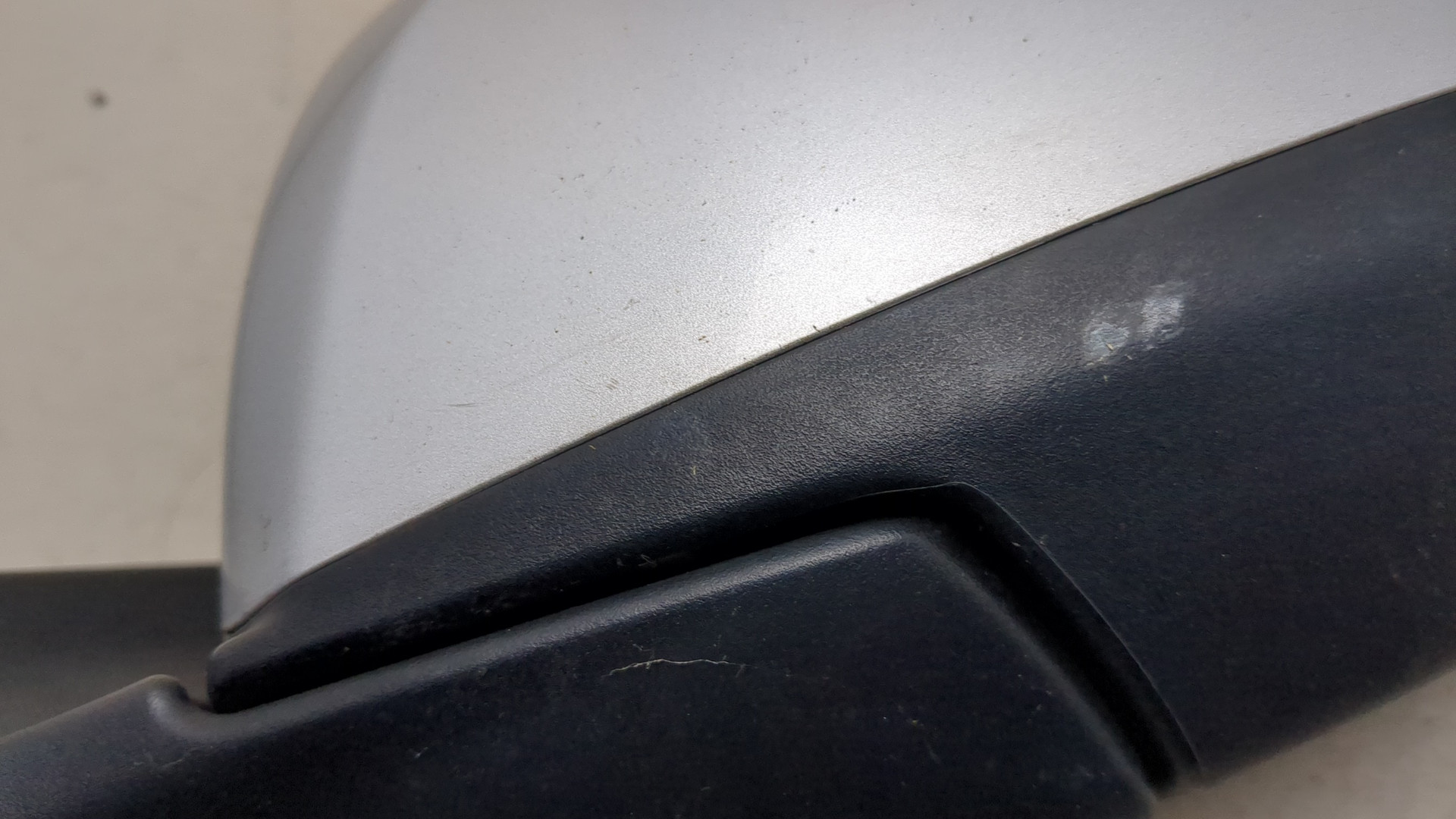 Зеркало правое электрическое