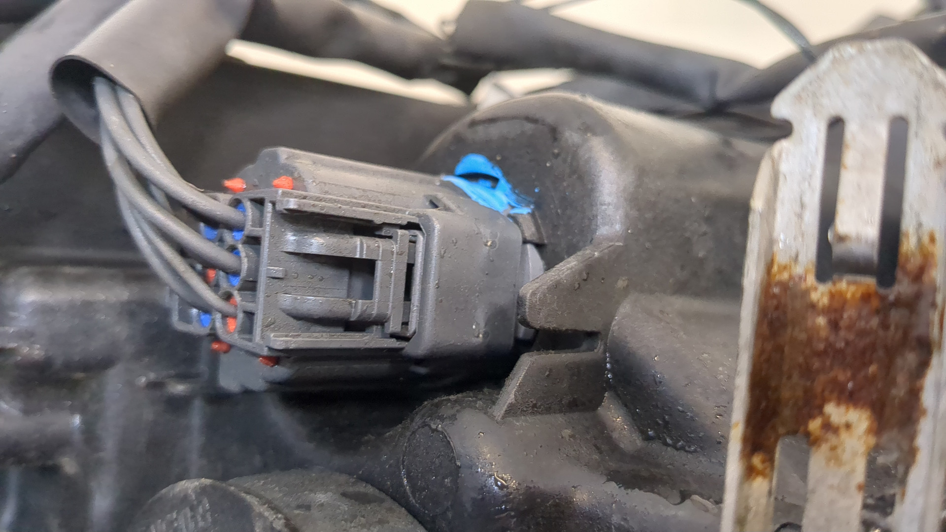 Фара правая