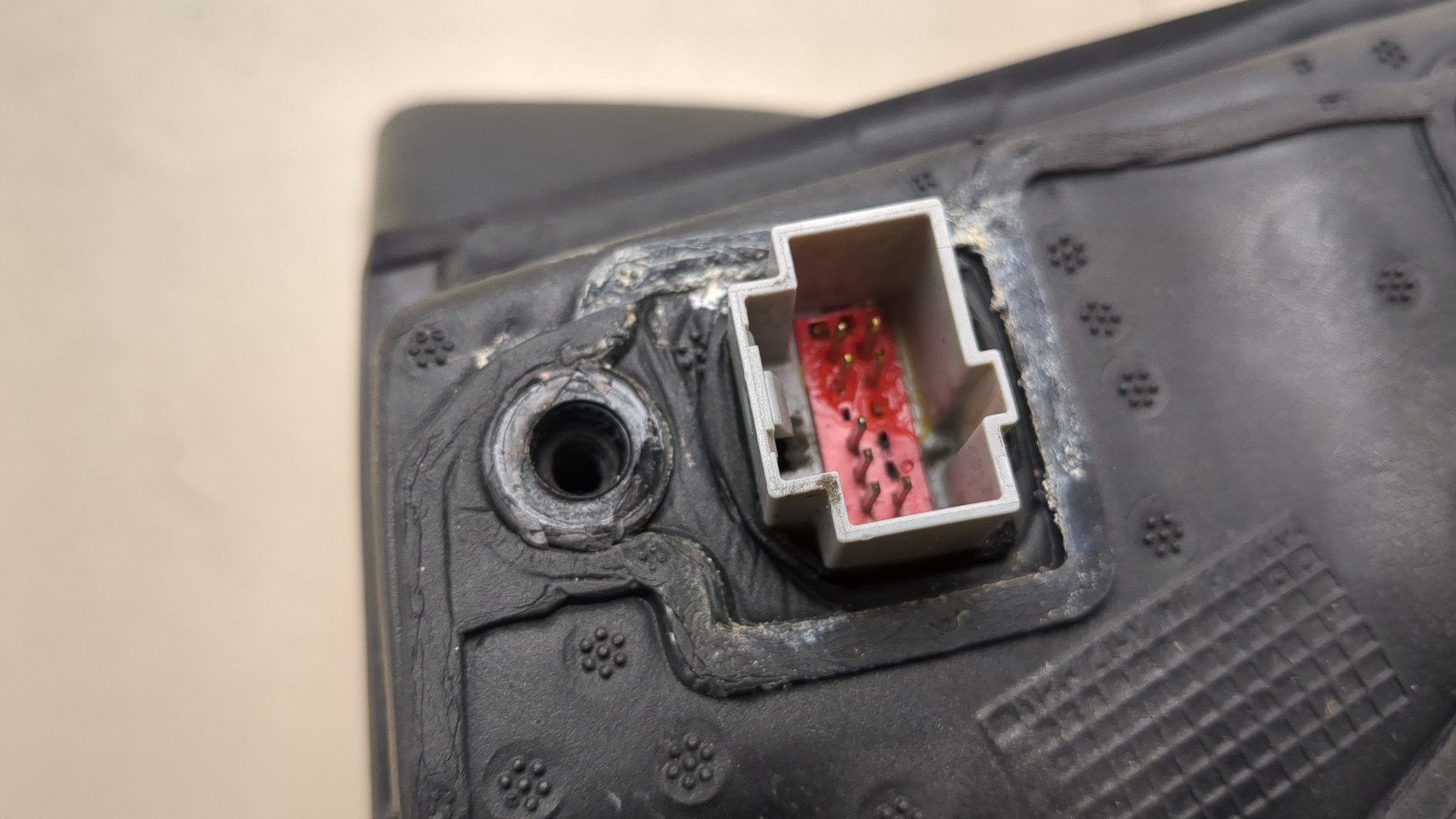 Зеркало левое электрическое