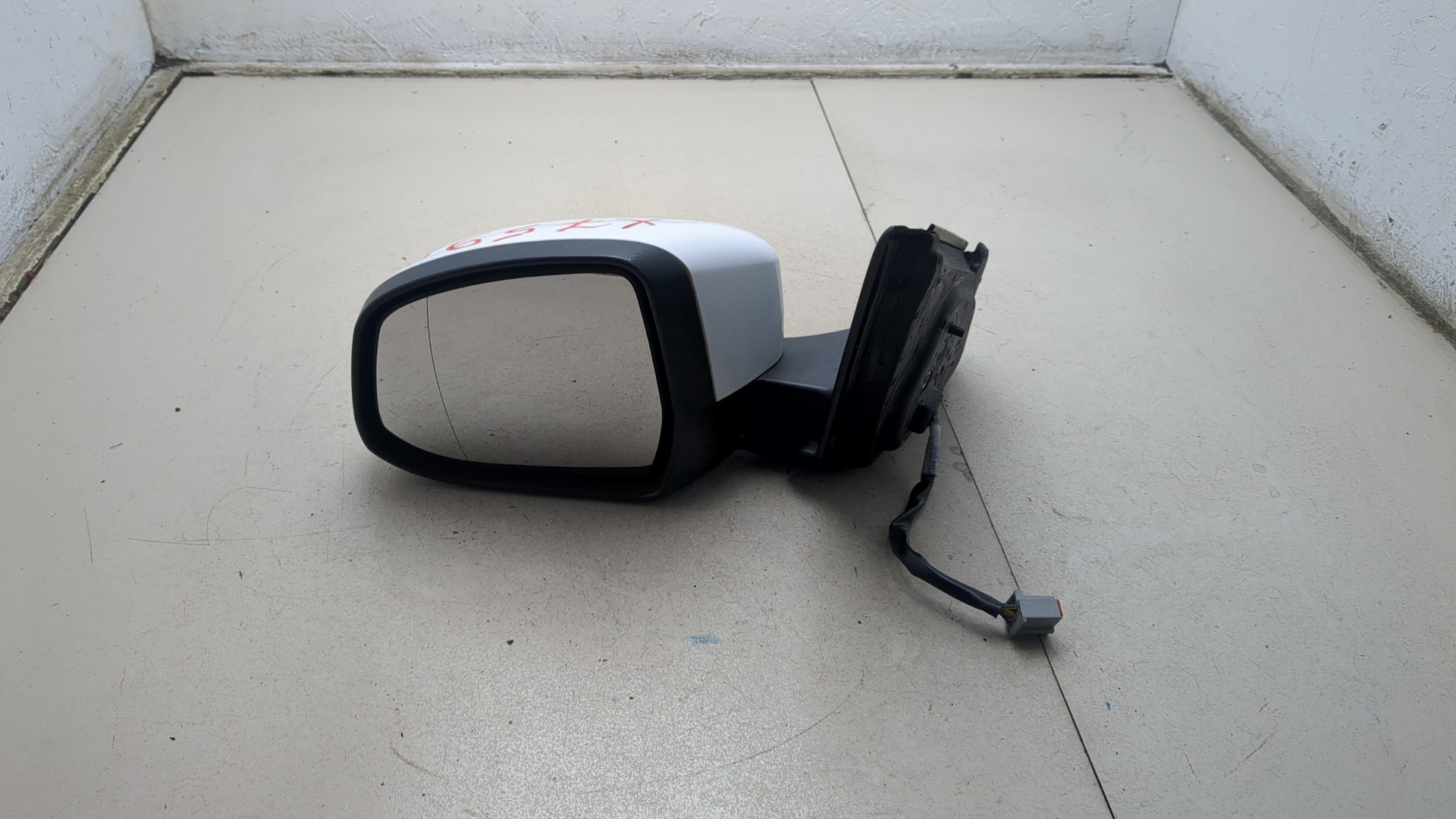 Зеркало левое электрическое