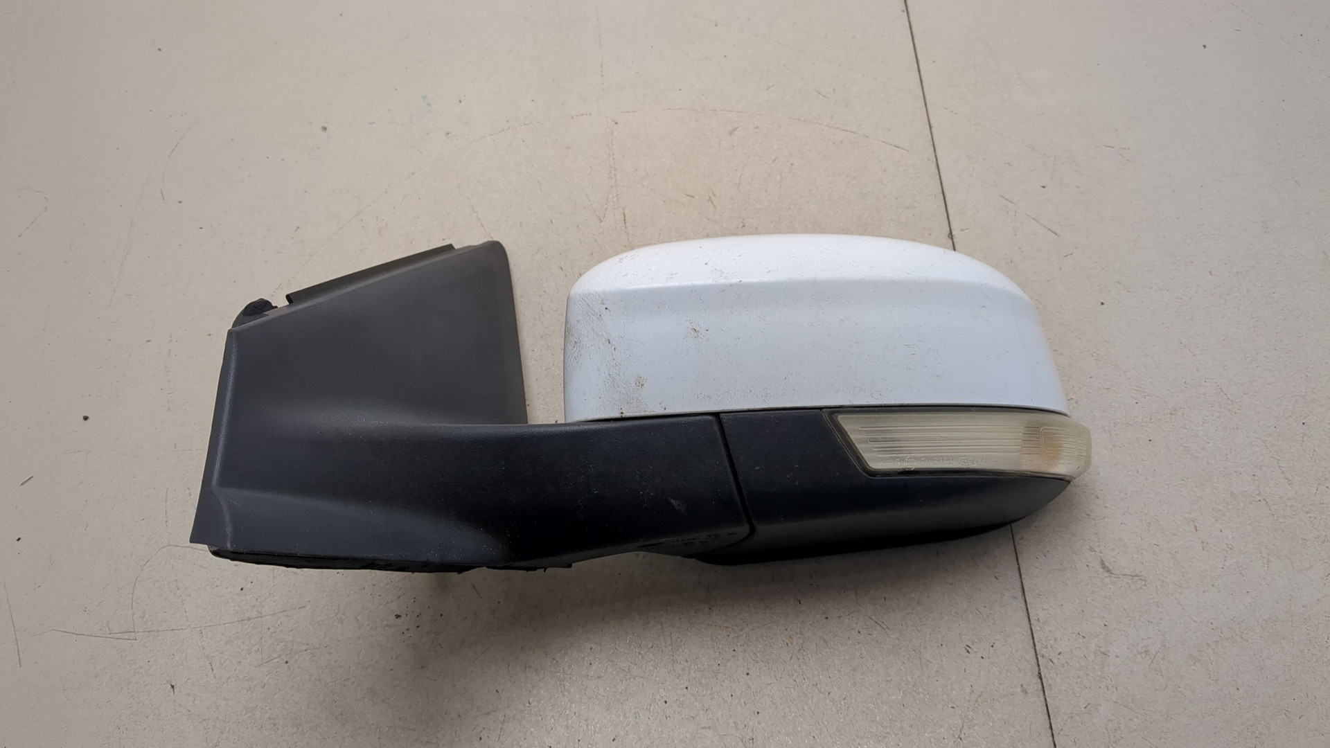 Зеркало левое электрическое