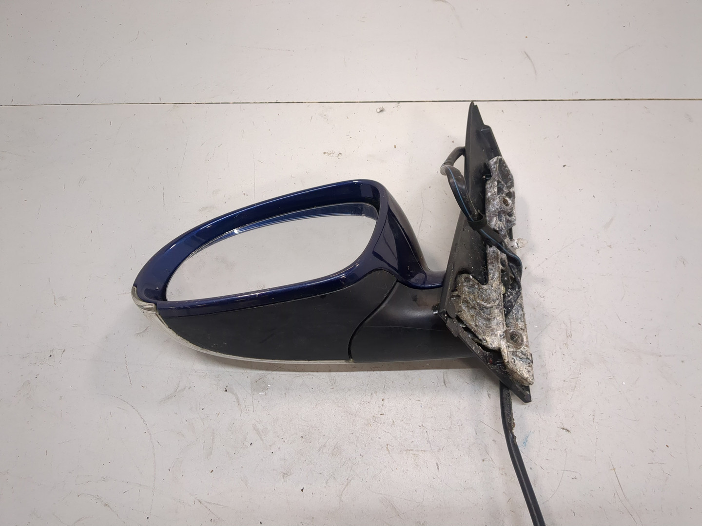 Зеркало левое электрическое