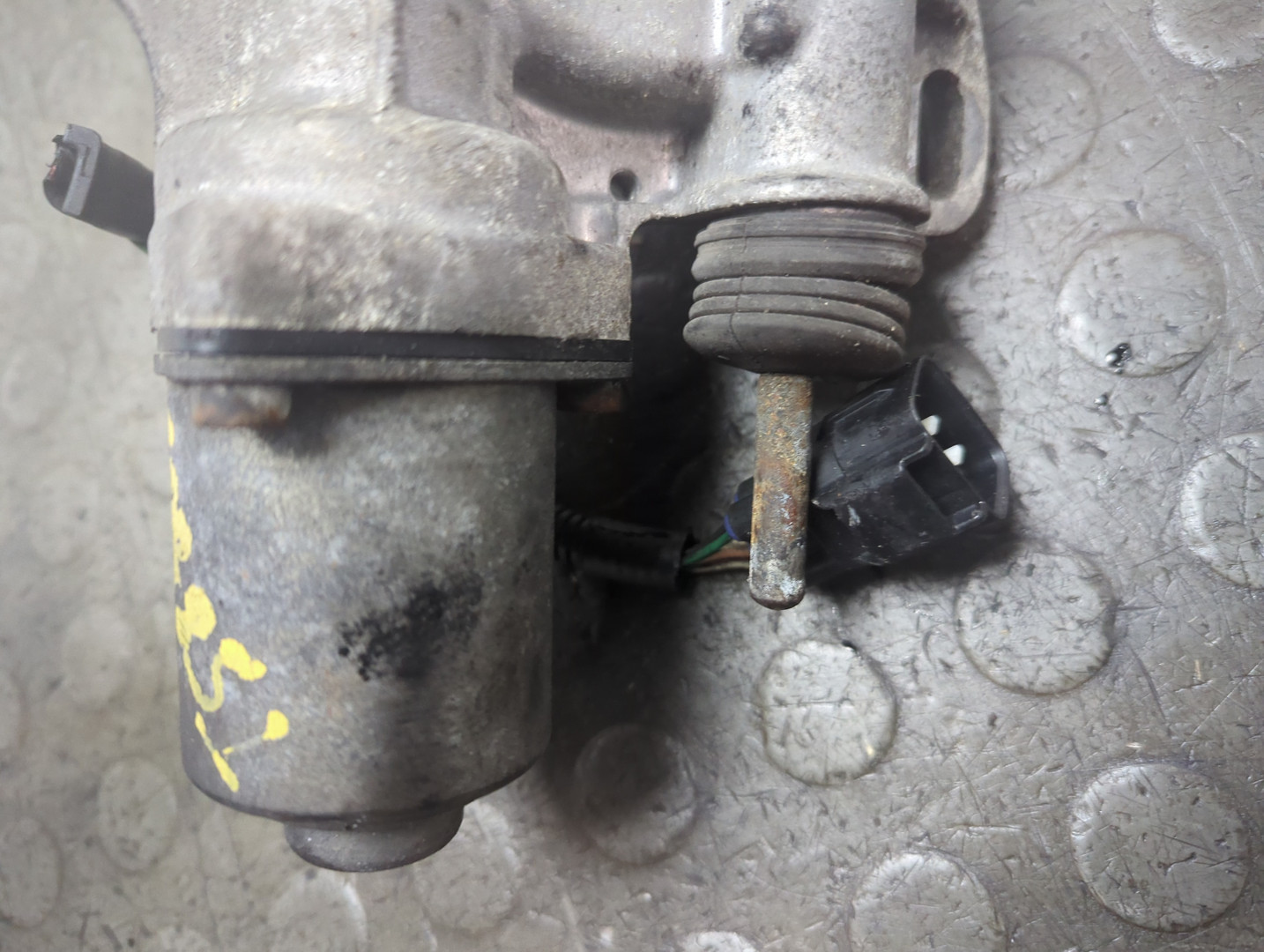 Активатор сцепления (роботизированной КПП)