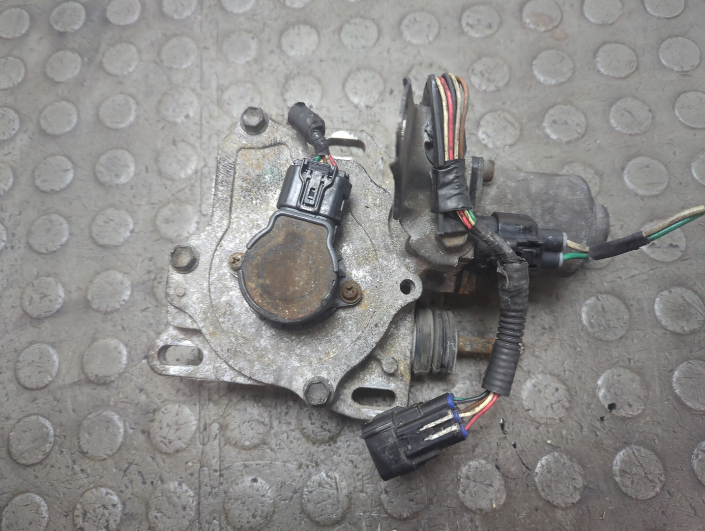 Активатор сцепления (роботизированной КПП)