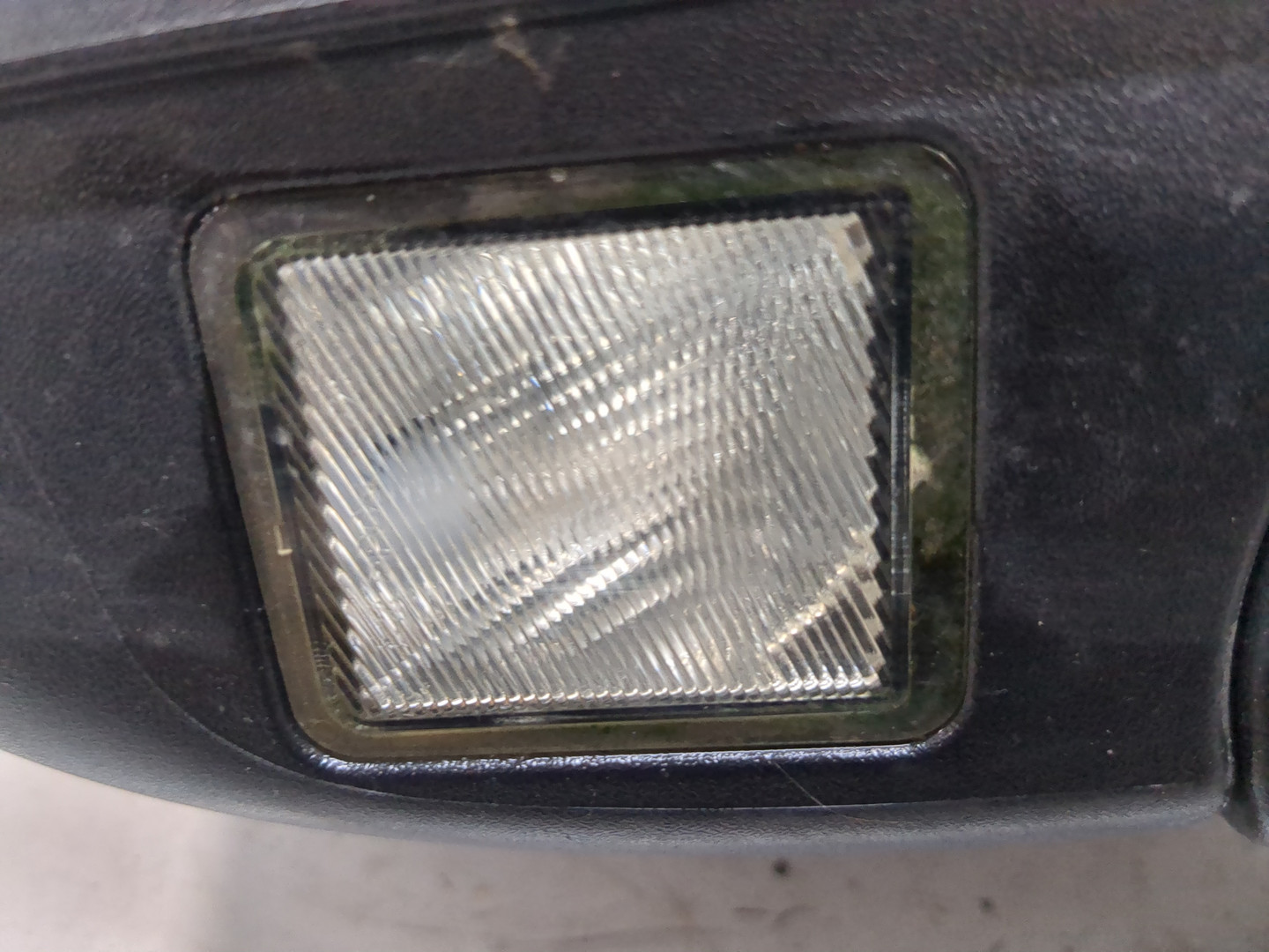 Зеркало левое электрическое