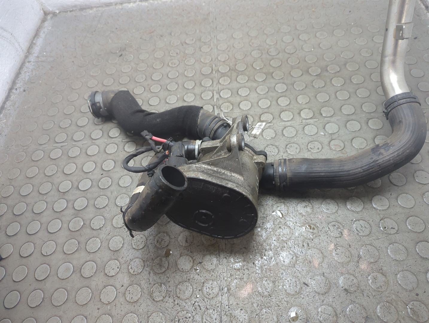 Насос водяной (помпа)