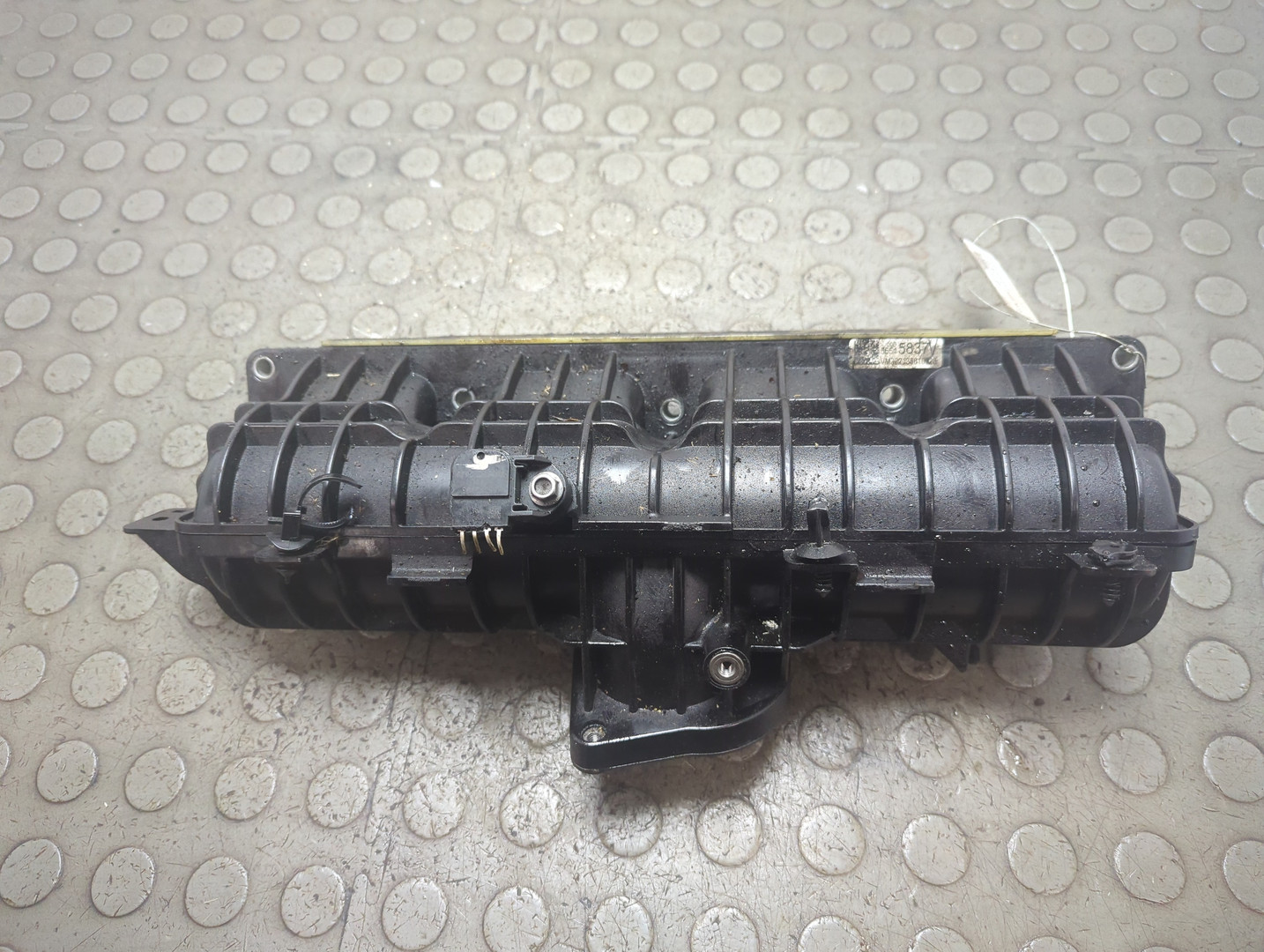 Коллектор впускной