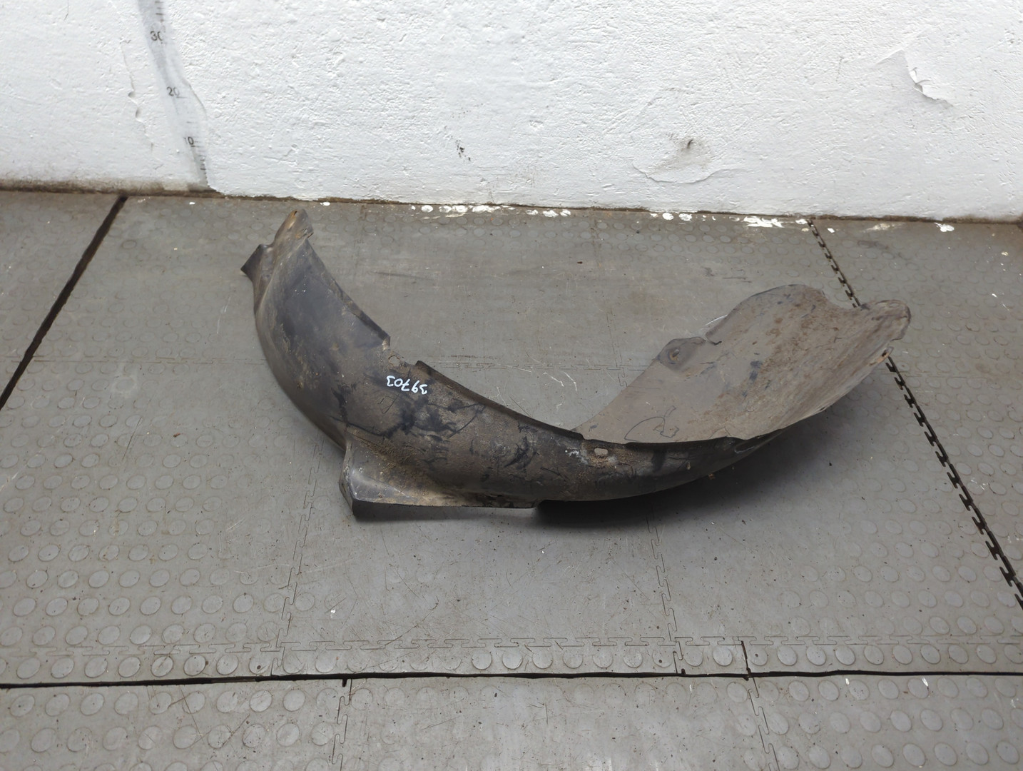 Локер передний левый