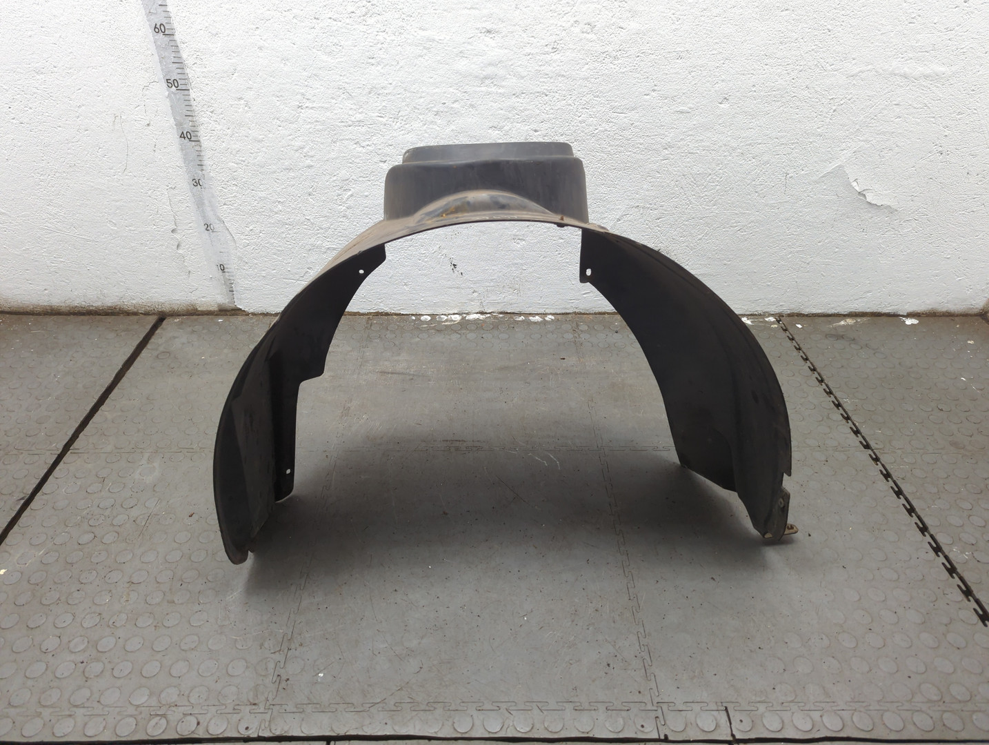 Локер передний левый