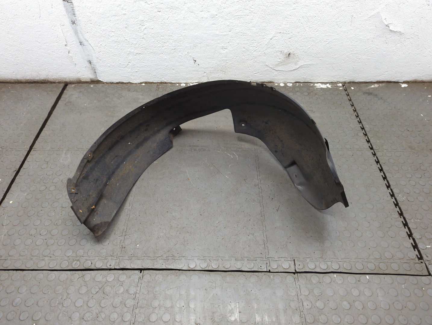 Локер передний правый