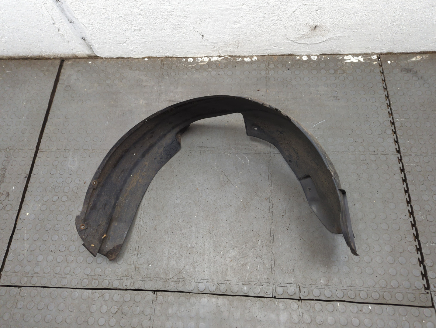 Локер передний правый