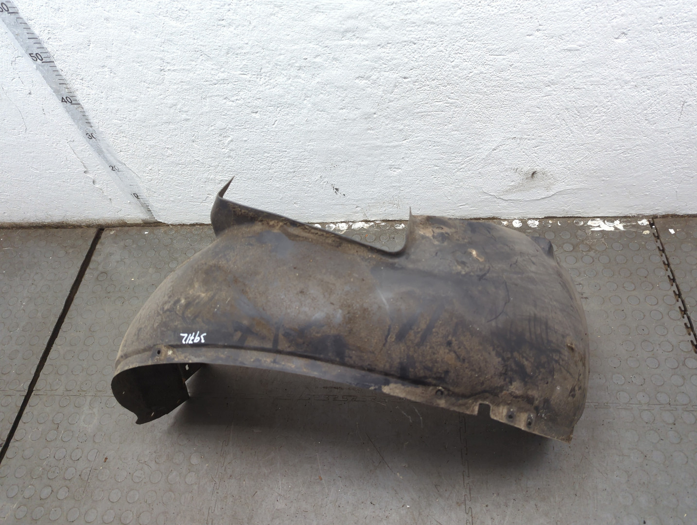 Локер передний правый