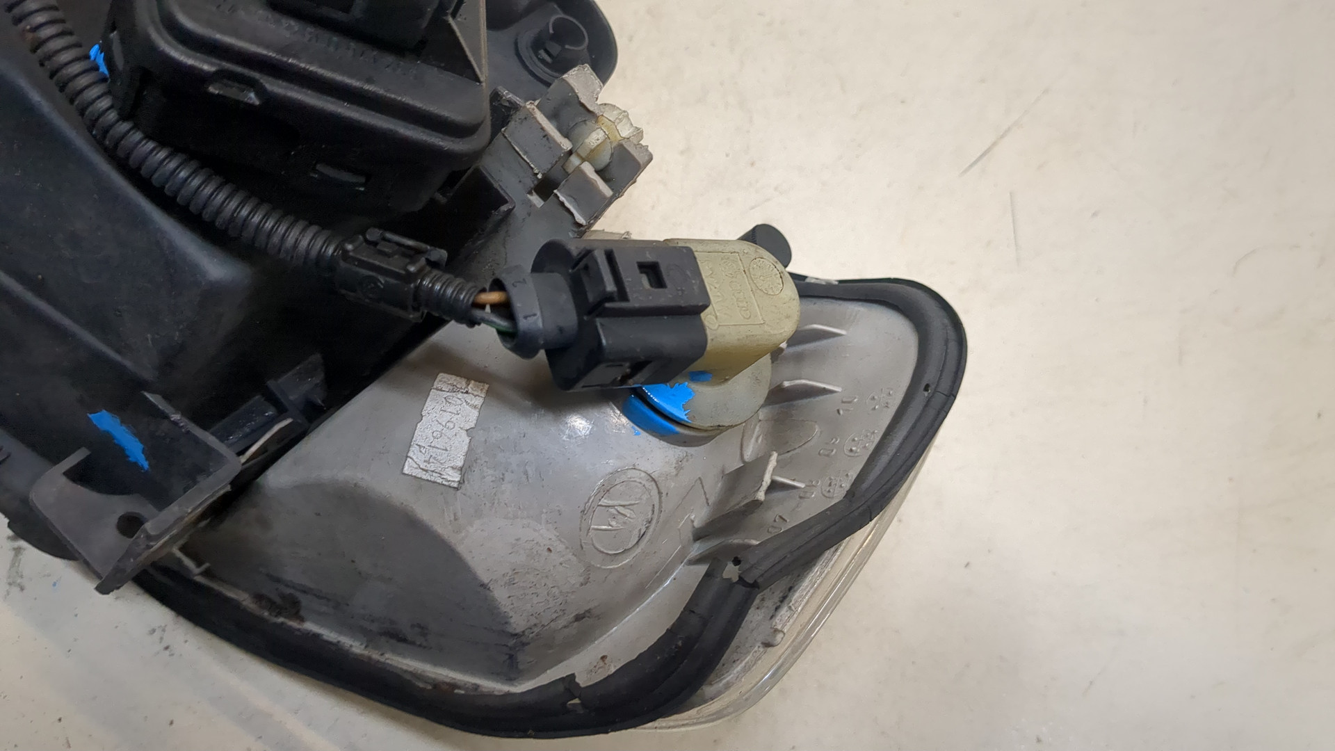 Фара правая