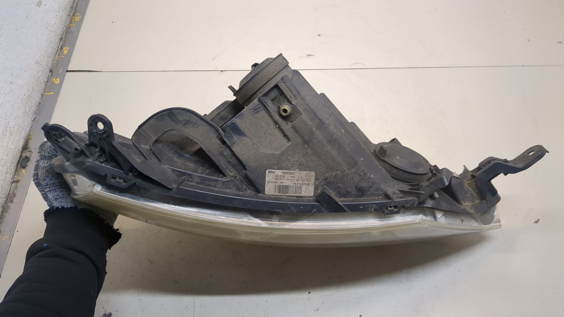 Фара правая