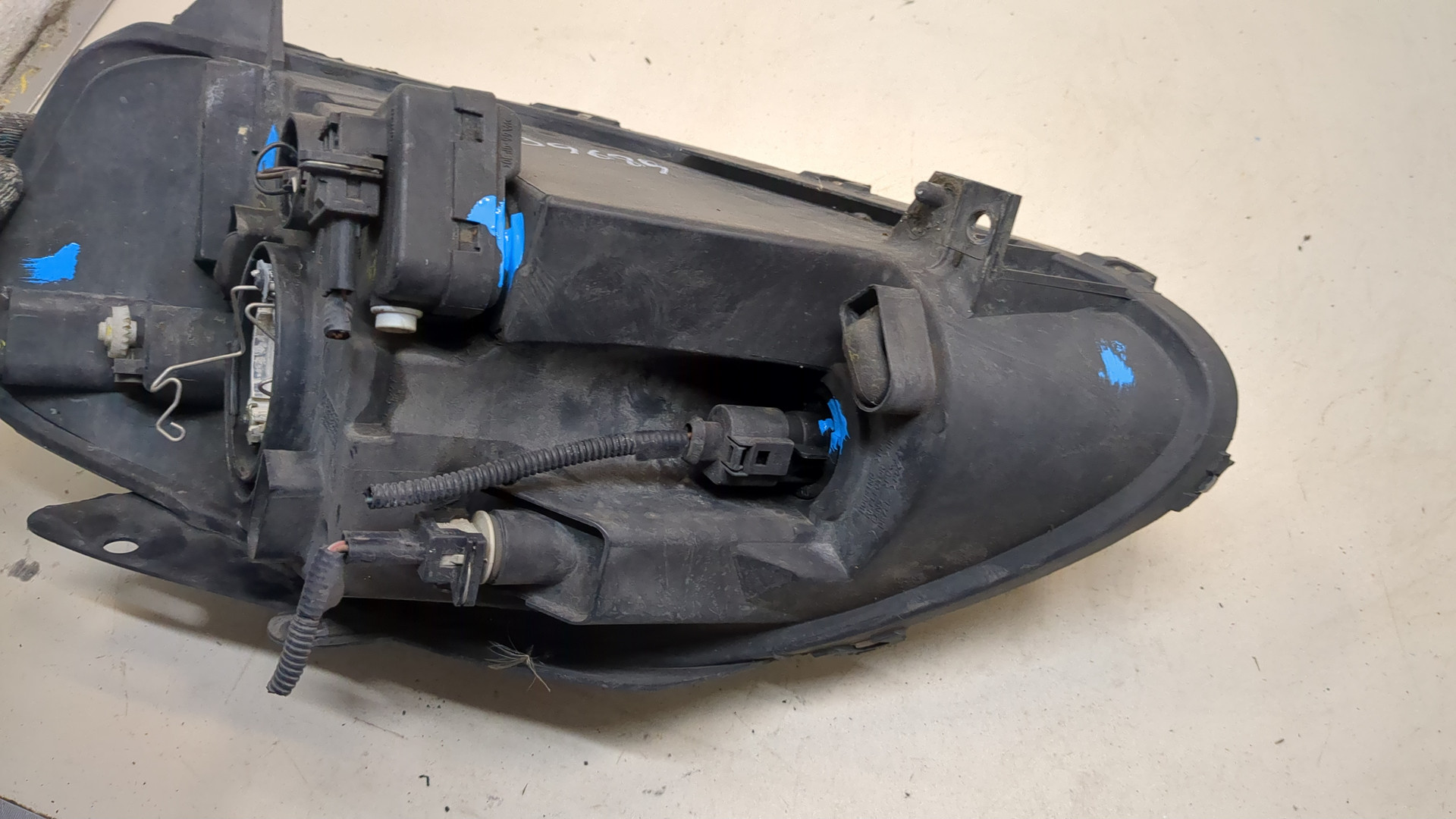 Фара правая