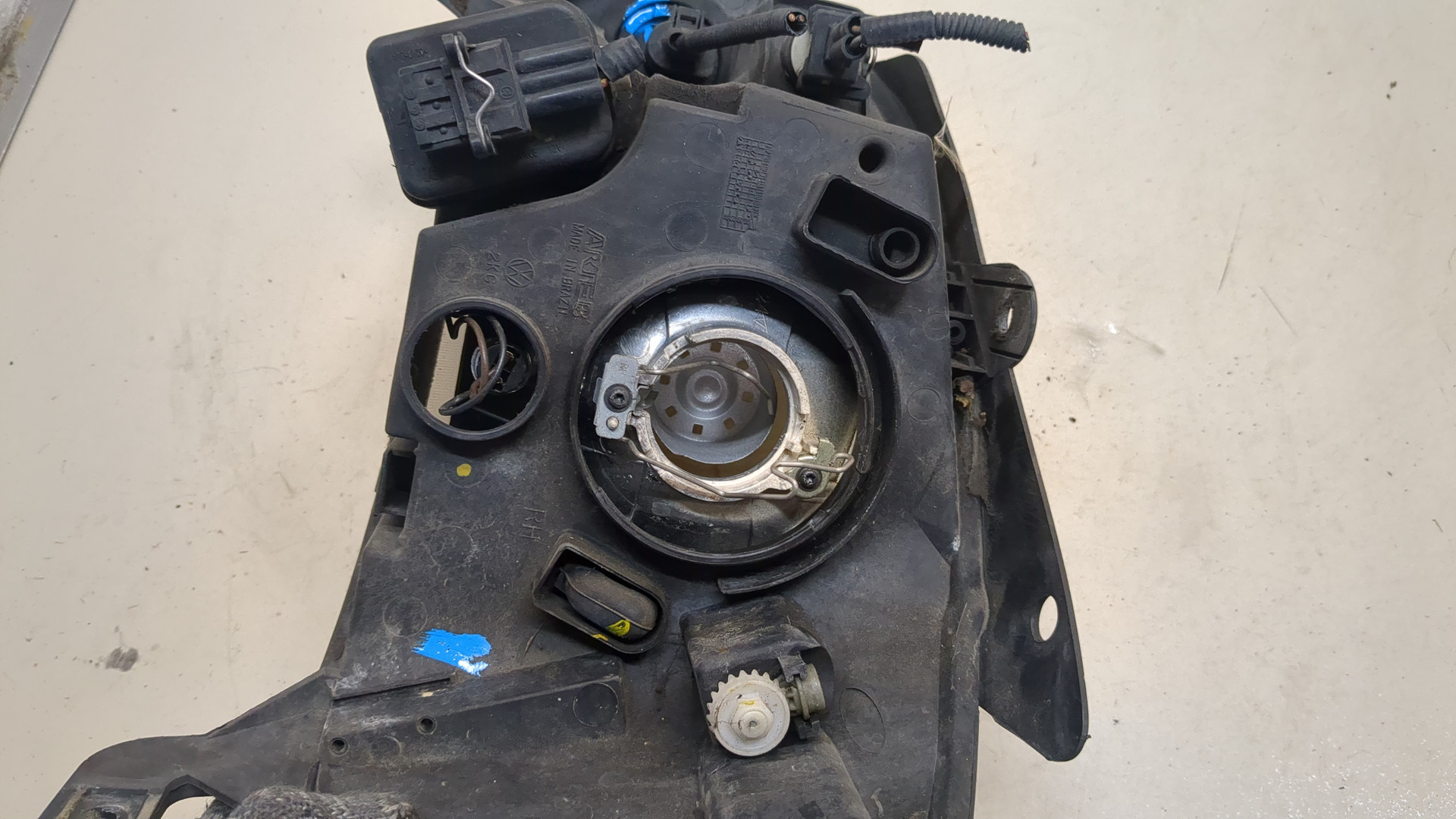 Фара правая