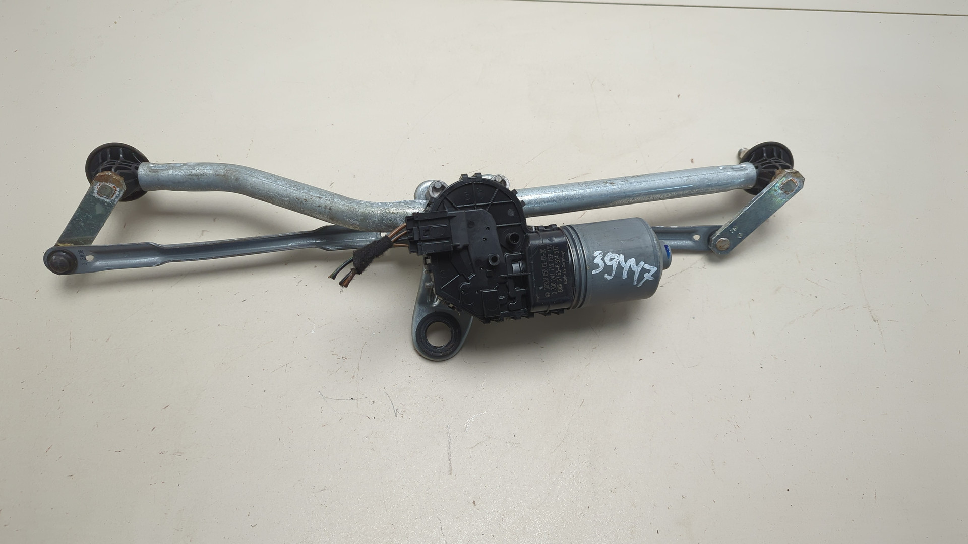 Трапеция стеклоочистителей