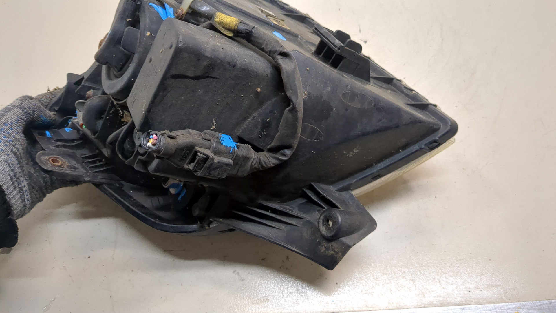 Фара правая