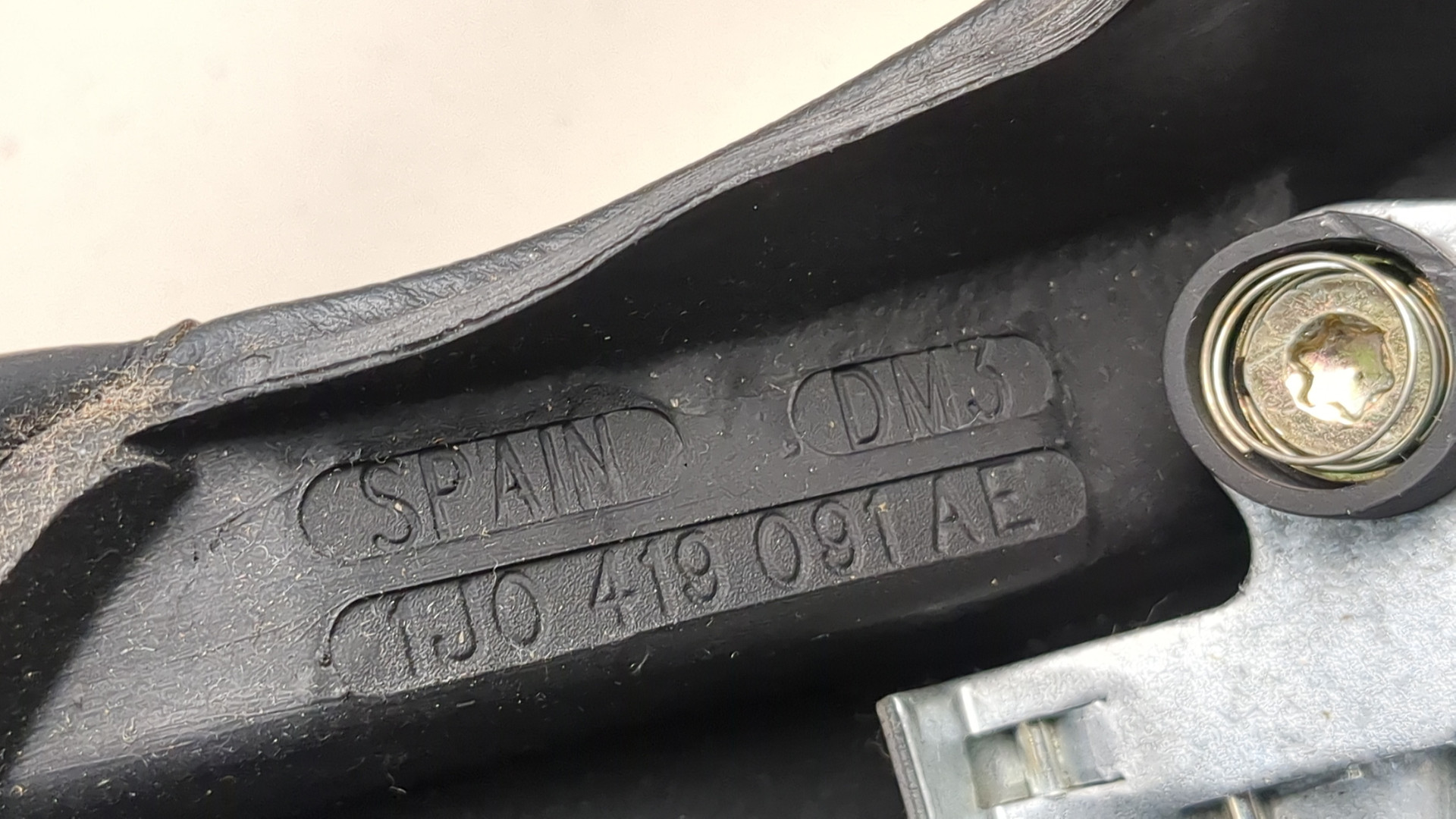 Рулевое колесо (руль)